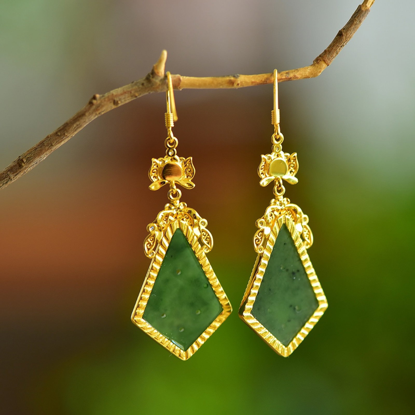A Pair of Exquisite Sterling Silver-Gold Plated Inlaid Jasper Earrings,Inlaid Pearls - 5