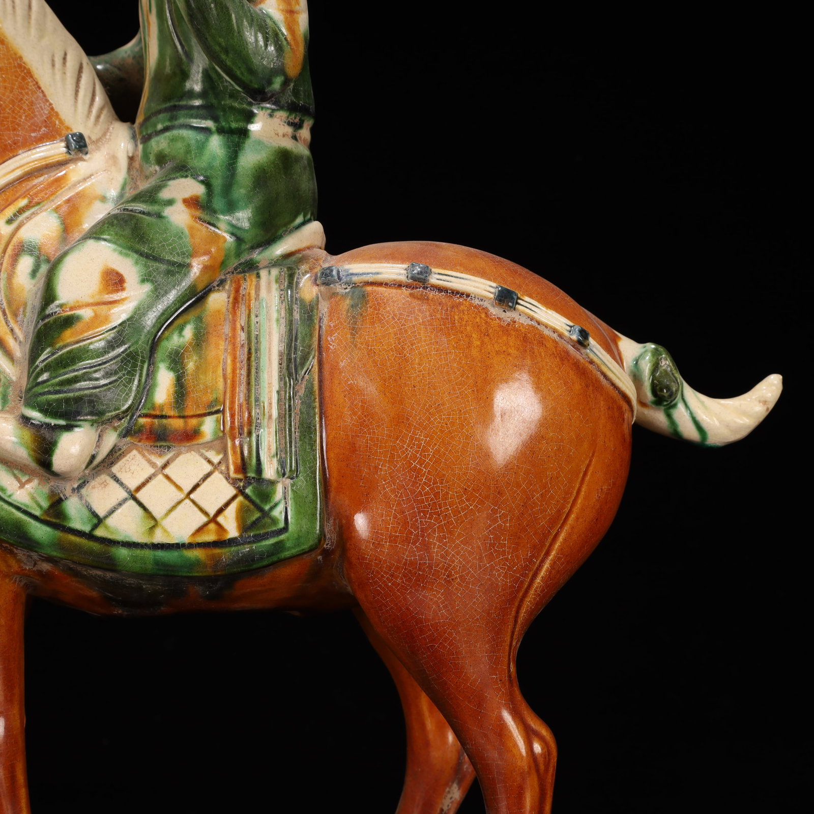 A Rare Tang Tri-Color Glazed Pottery Figure Riding Horse Ornament - 3