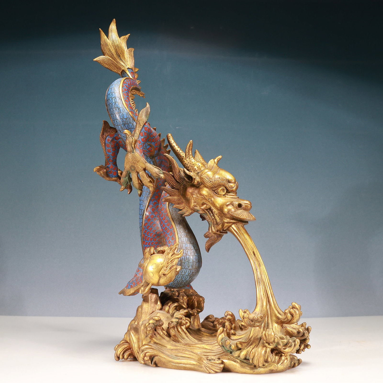 A Huge Cloisonne Seawater Pattern Dragon Ornament - 6