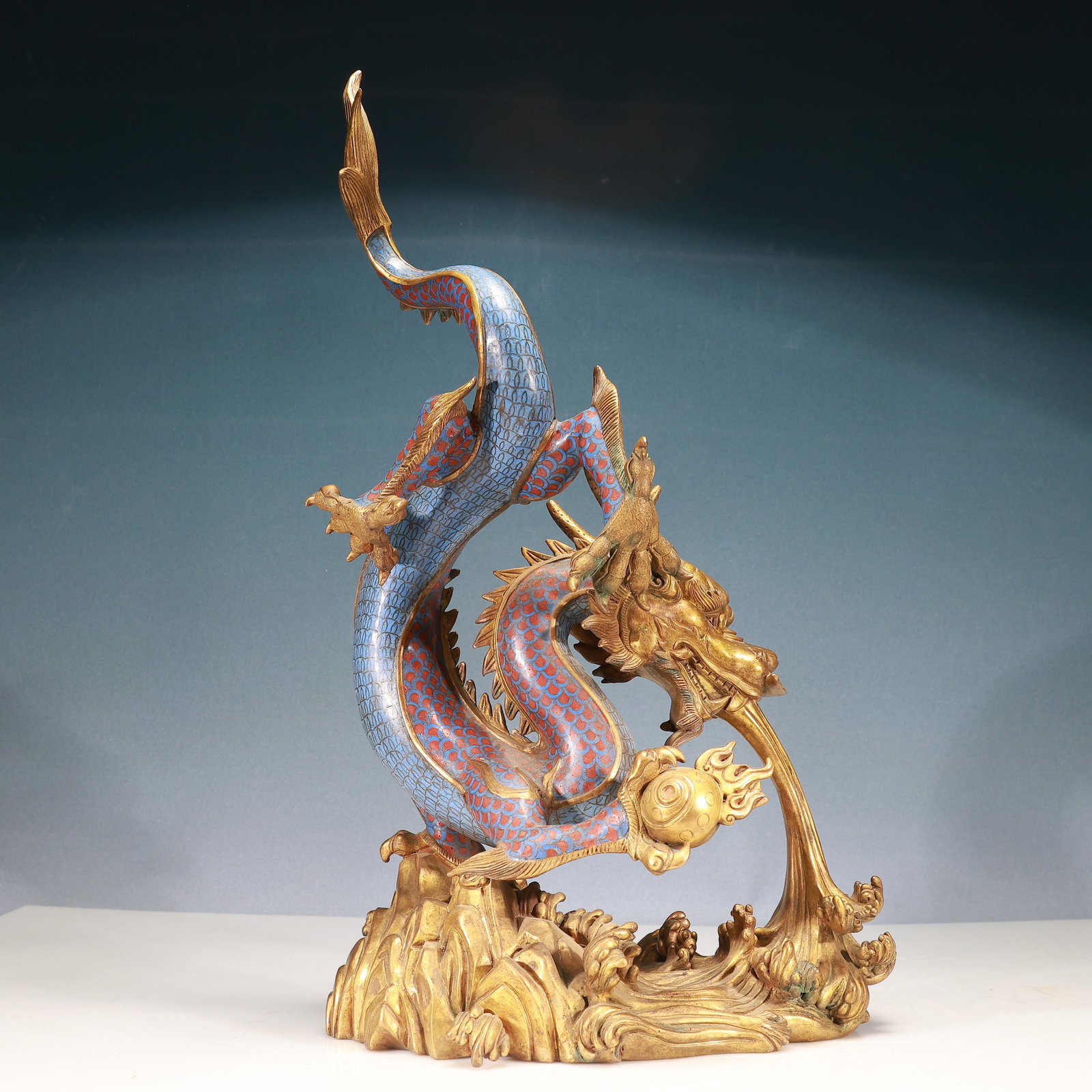 A Huge Cloisonne Seawater Pattern Dragon Ornament - 7