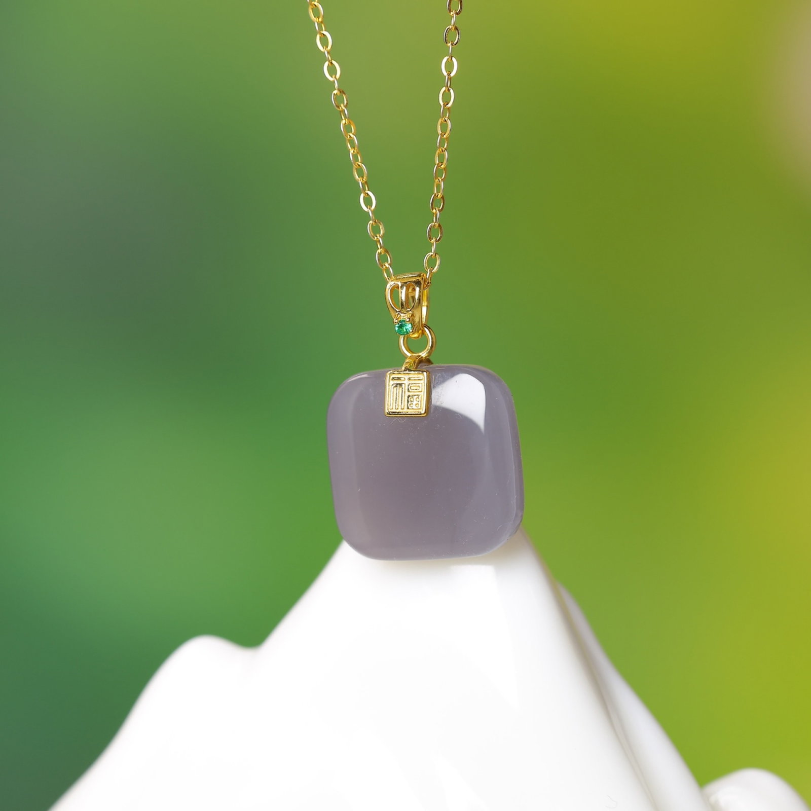 An Exquisite Sterling Silver-Gold Plated Inlaid Hotan Jade Pendant - 3