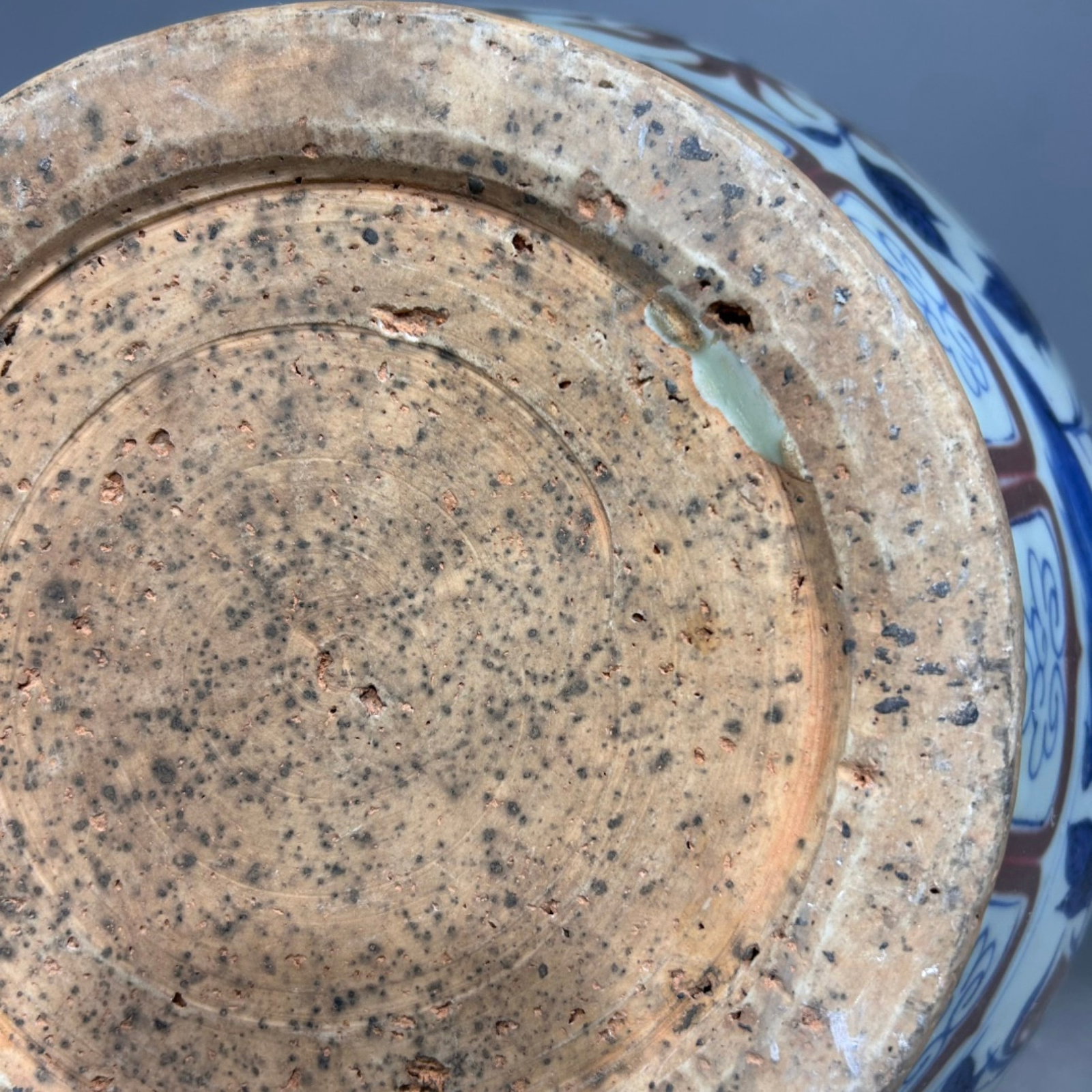 An Exquisite Blue and White Underglaze-Red Lotus and Phoenix Pattern Jar - 7