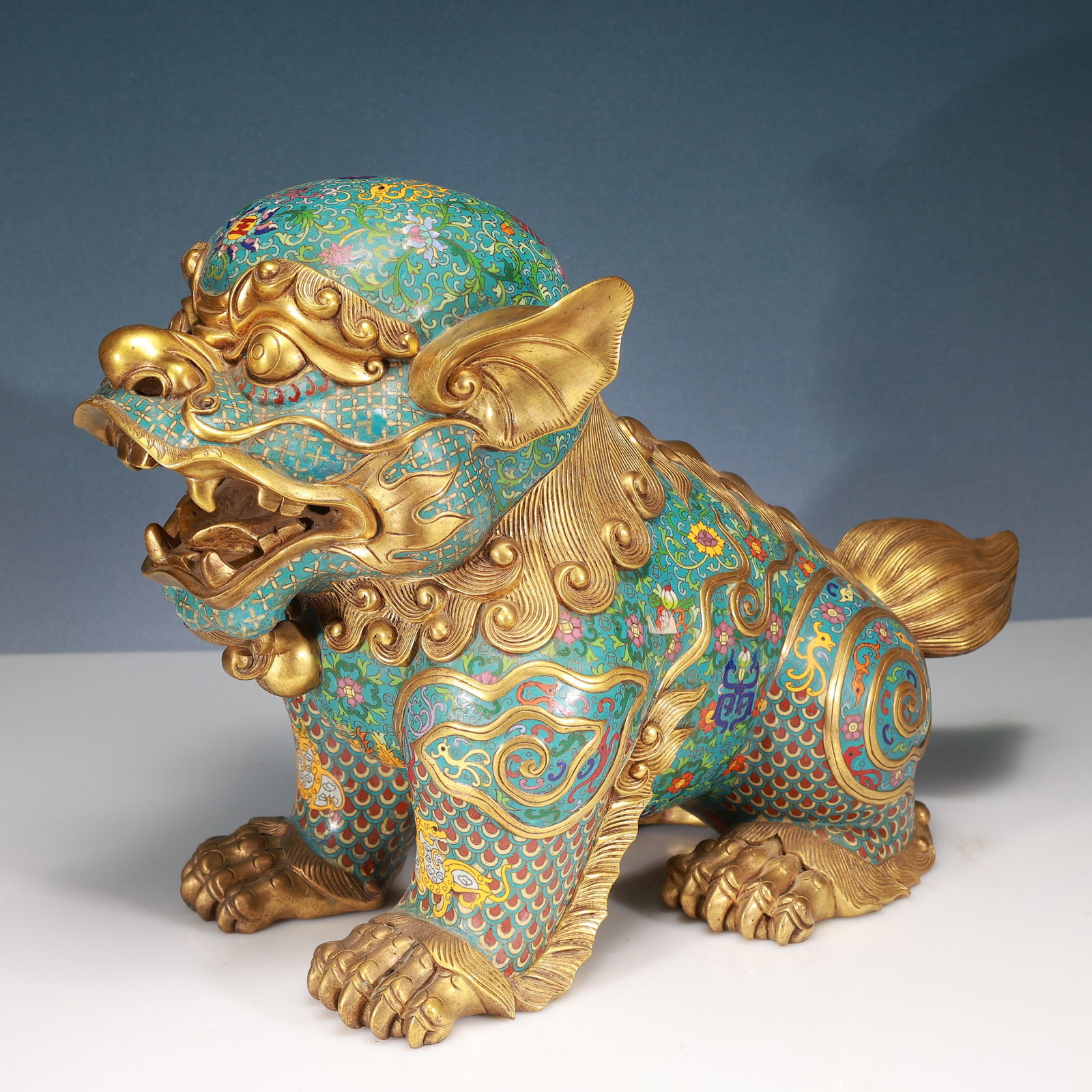 A Pair of Huge Cloisonne Lotus Pattern Lion Ornaments - 2