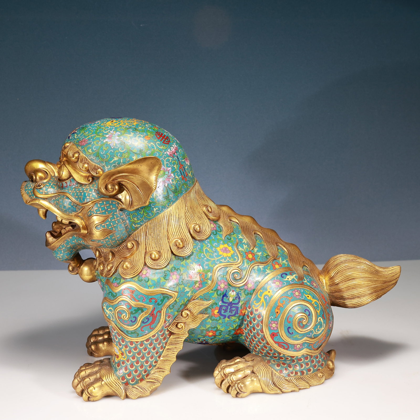 A Pair of Huge Cloisonne Lotus Pattern Lion Ornaments - 3