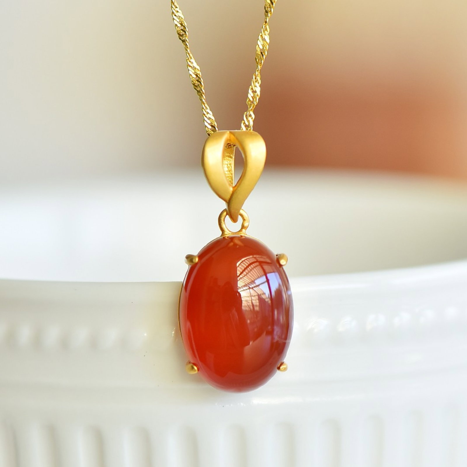 An Exquisite Sterling Silver-Gold Plated Inlaid Agate Pendant - 3