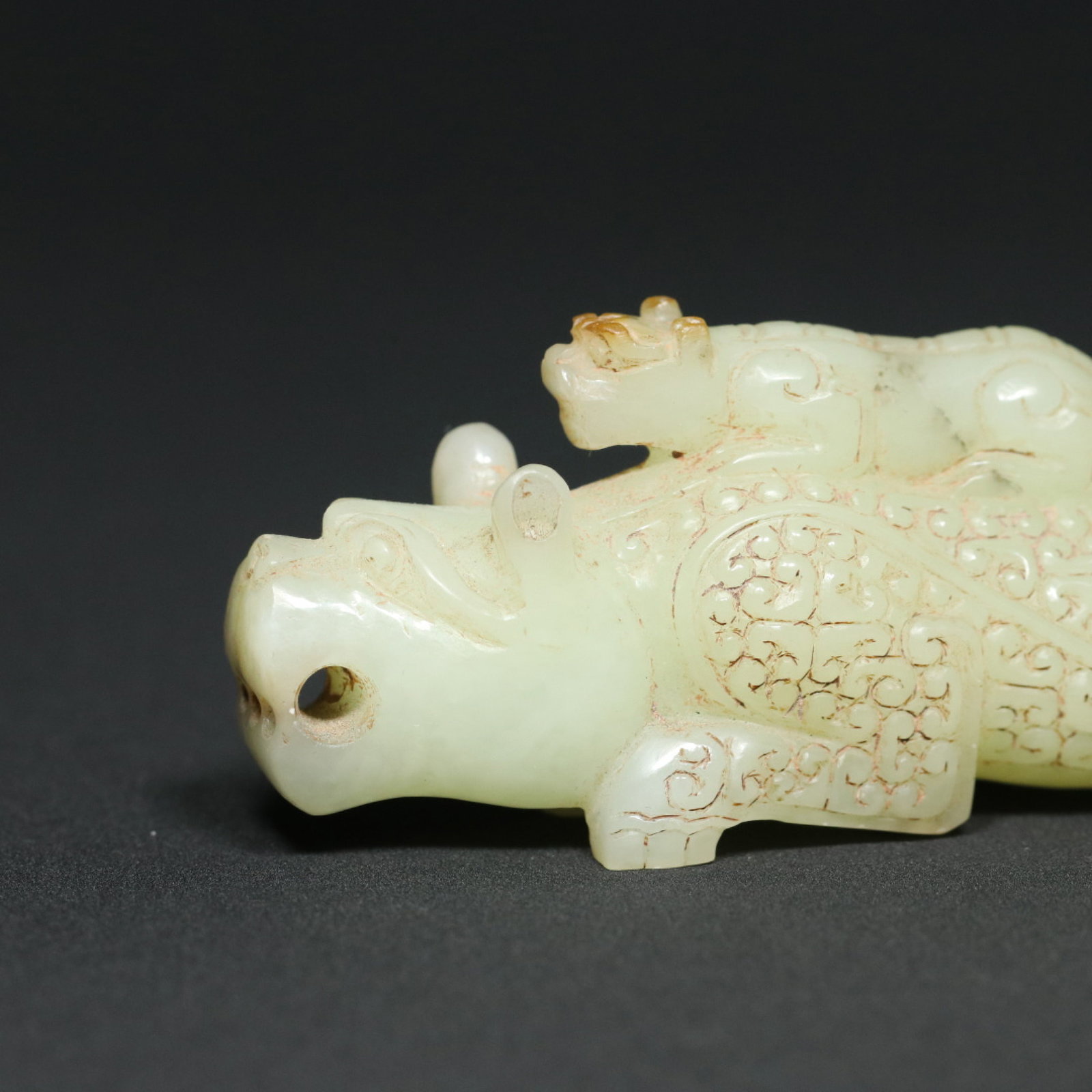 An Exquisite White Jade Ruyi Pattern Tiger Ornament - 5