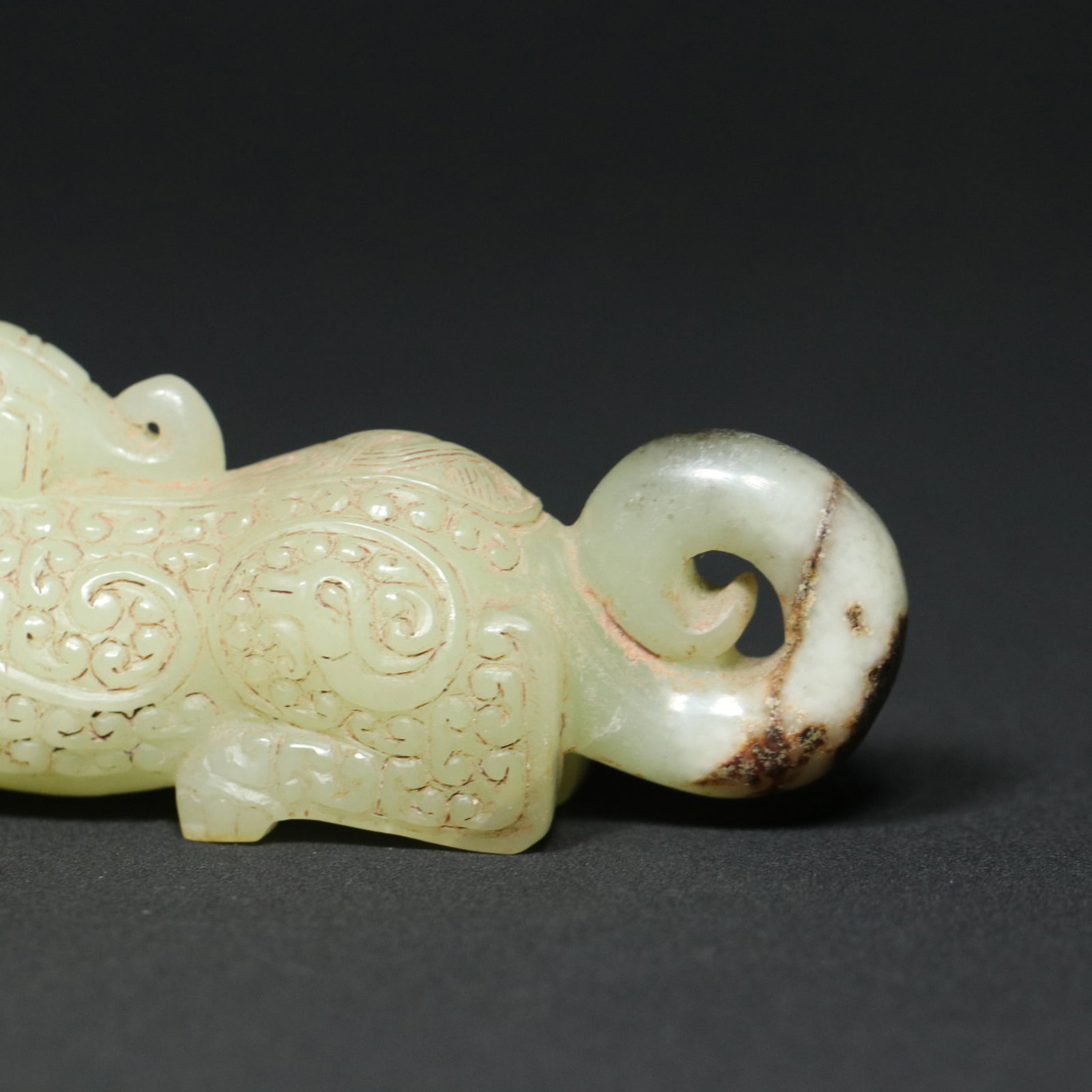 An Exquisite White Jade Ruyi Pattern Tiger Ornament - 7
