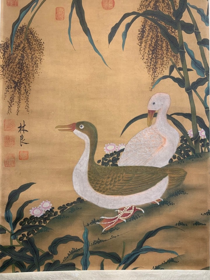 A Chinese Vertical Scroll Ink Painting of Duck on Silk,Lin Liang - 17