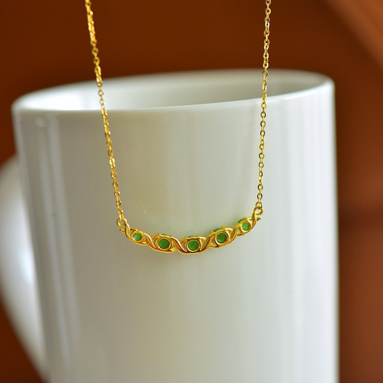 An Exquisite Sterling Silver-Gold Plated Inlaid Jasper Pendant - 4