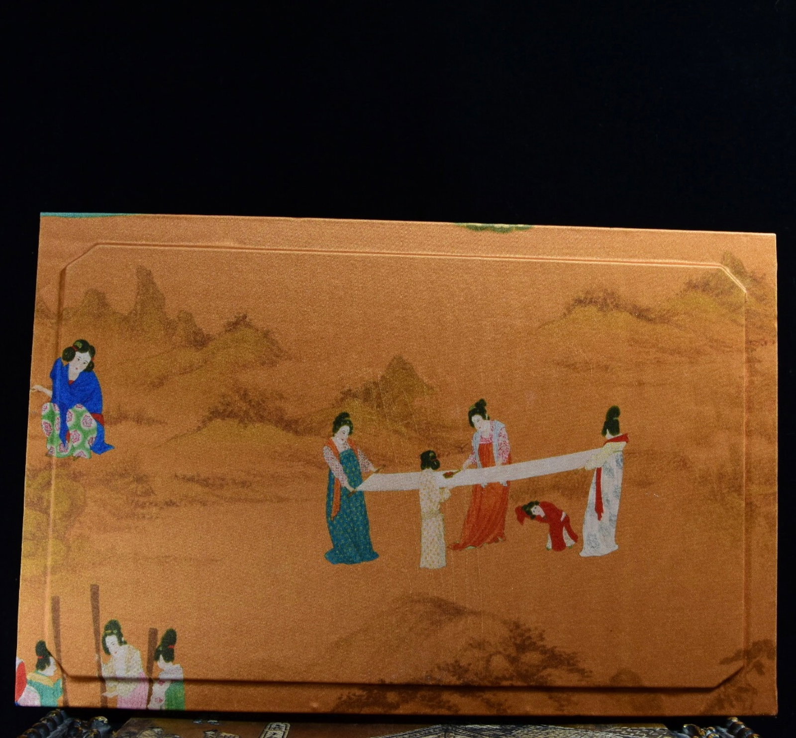 An Exquisite Tianhuang Stone Painted Color Statue of Avalokitesvara Pattern Table Screen - 9