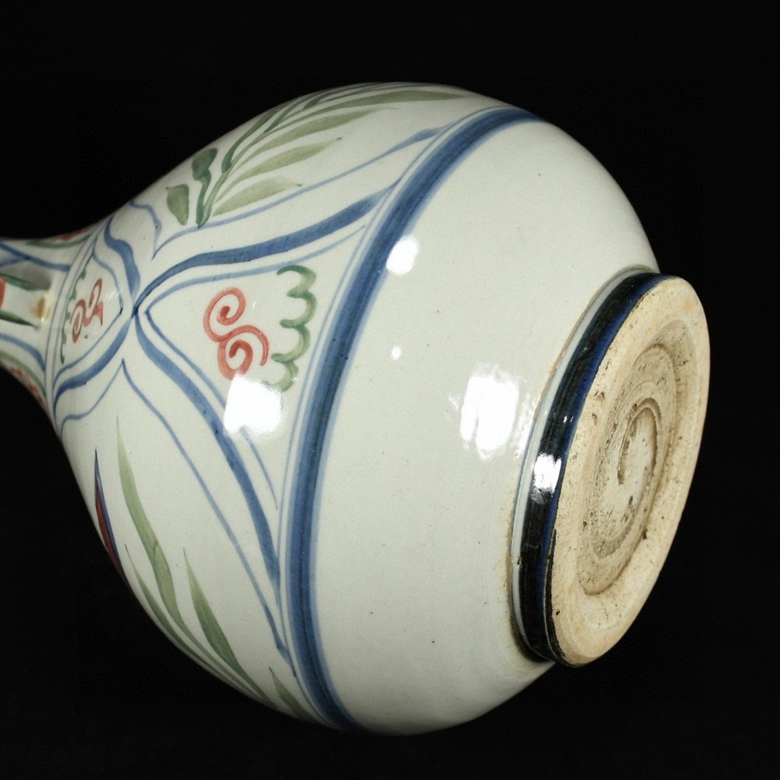 A Rare Biscuit Fish Pattern Double-Ears Vase - 8