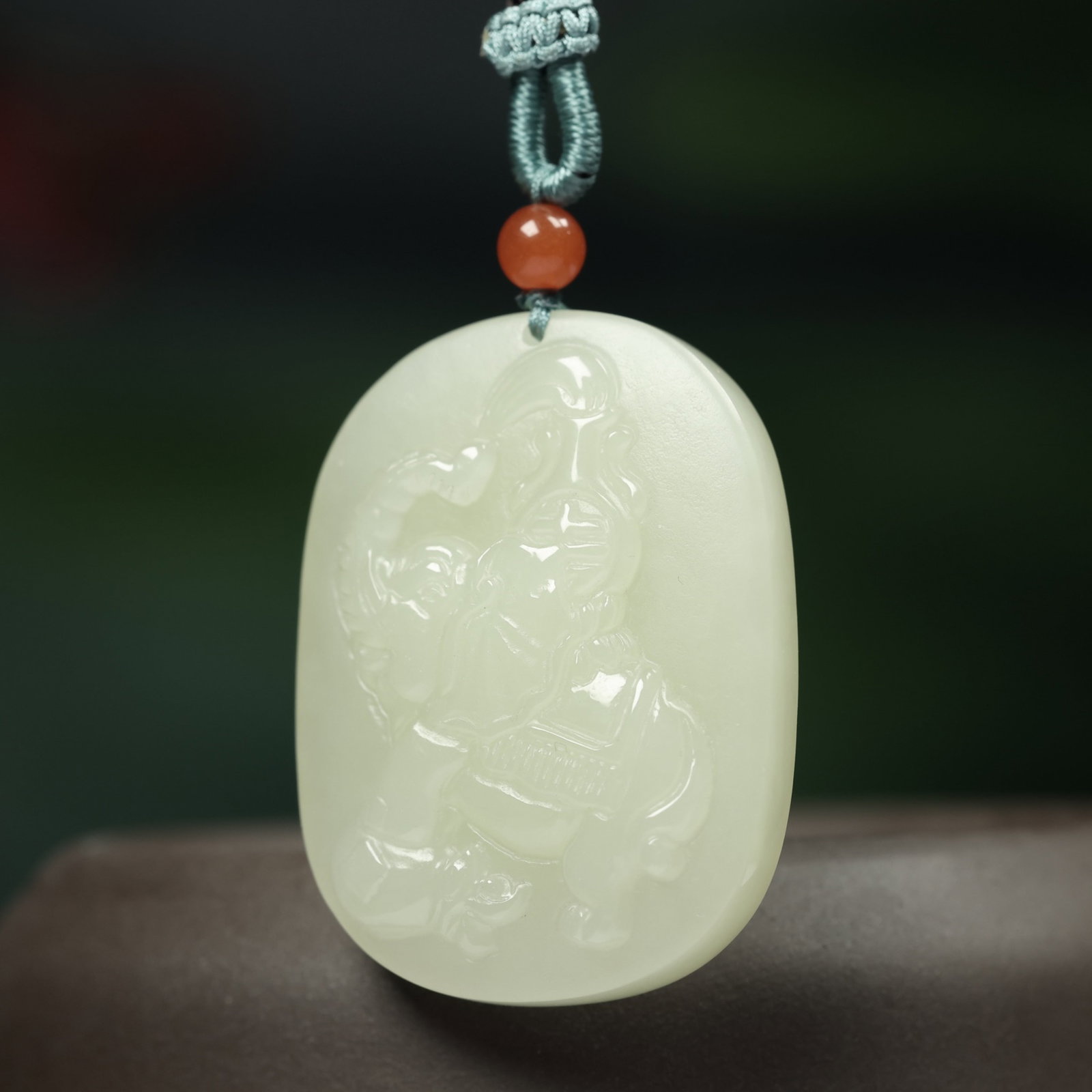 An Exquisite White Jade Elephant Pattern Pendant - 4