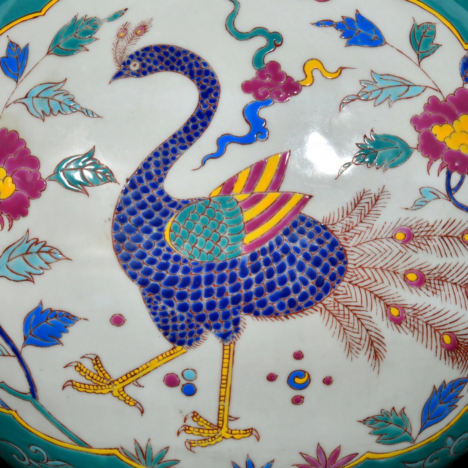 A Huge Wucai Peony and Peacock Pattern Vase - 7