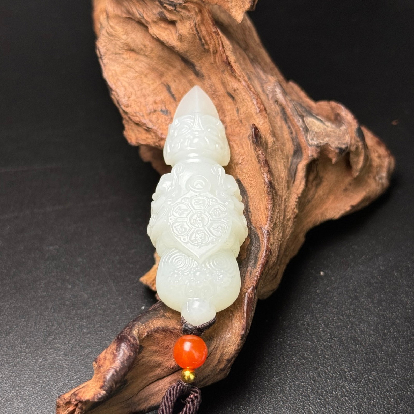 An Exquisite White Jade Beast-Face Pattern Vajry Pestle Pendant - 6
