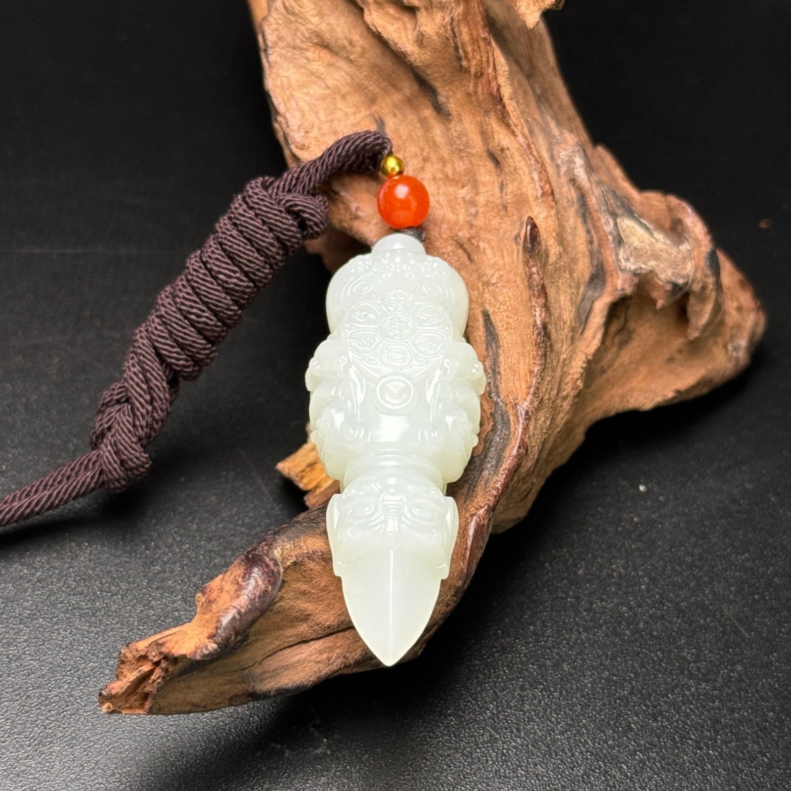 An Exquisite White Jade Beast-Face Pattern Vajry Pestle Pendant - 7