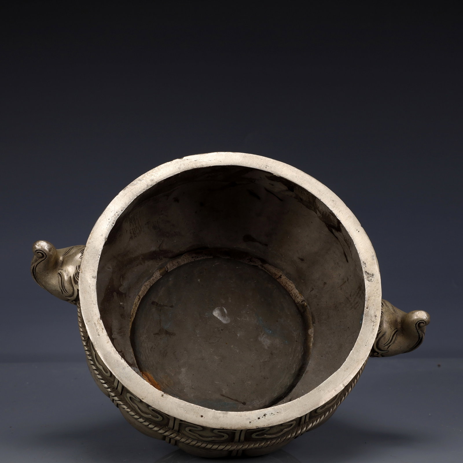 An Exquisite Silver-Plated Bronze Dragon Pattern Elephant-Ears Censer - 13