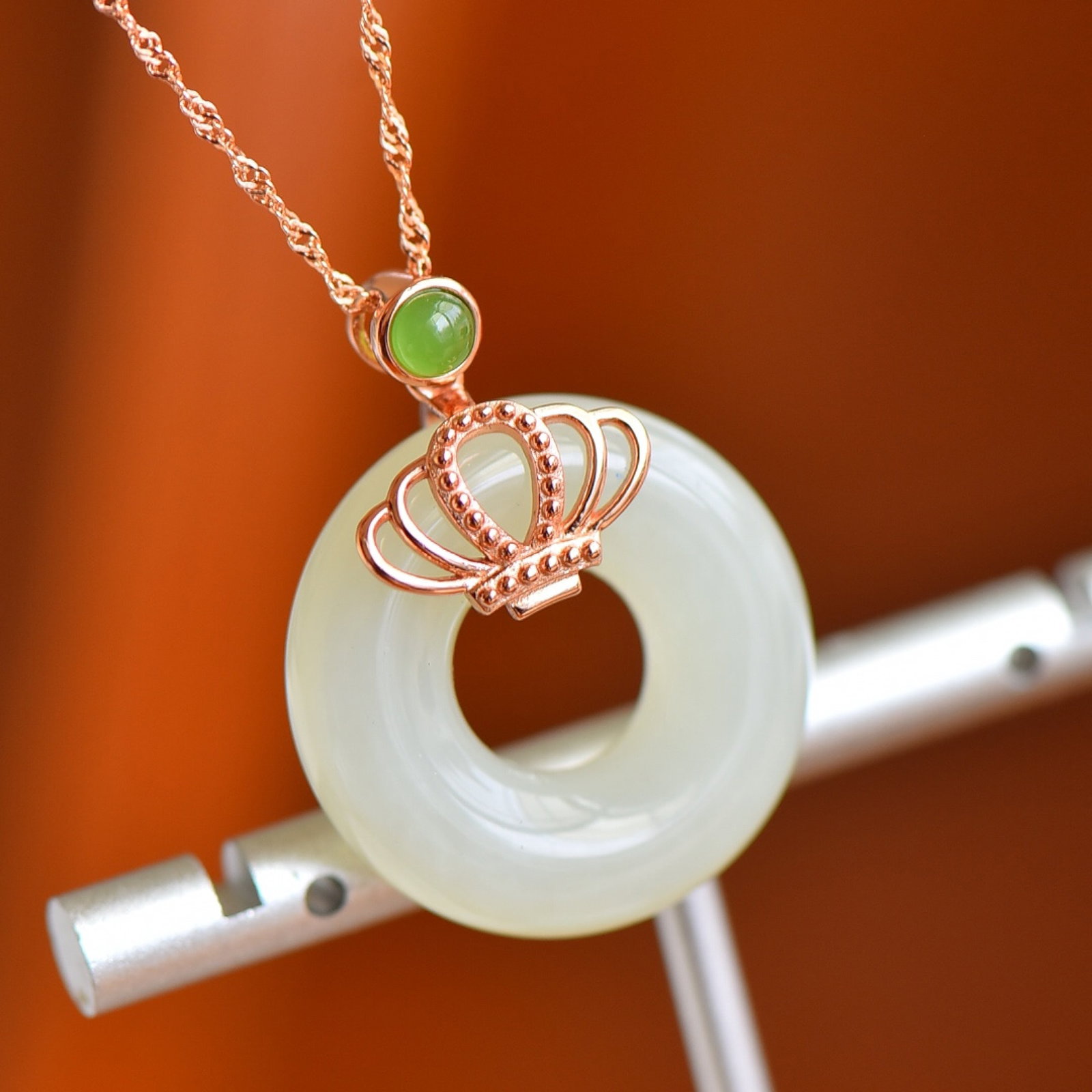An Exquisite Sterling Silver-Gold Plated Inlaid White Jade Pendant,Inlaid Jasper - 4