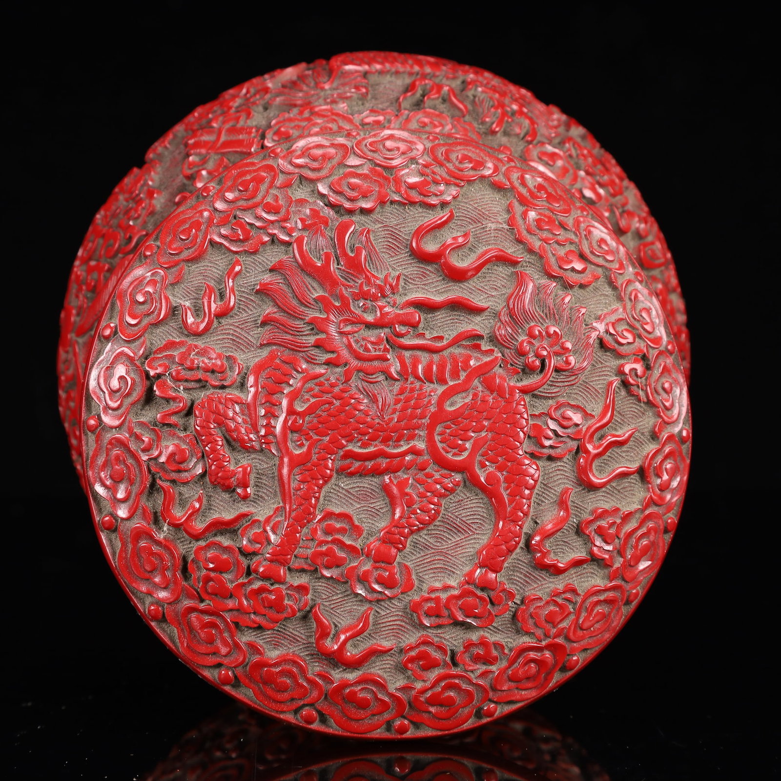An Exquisite Carved Red Lacquer Flower and Kylin Pattern Box with Cover - 10