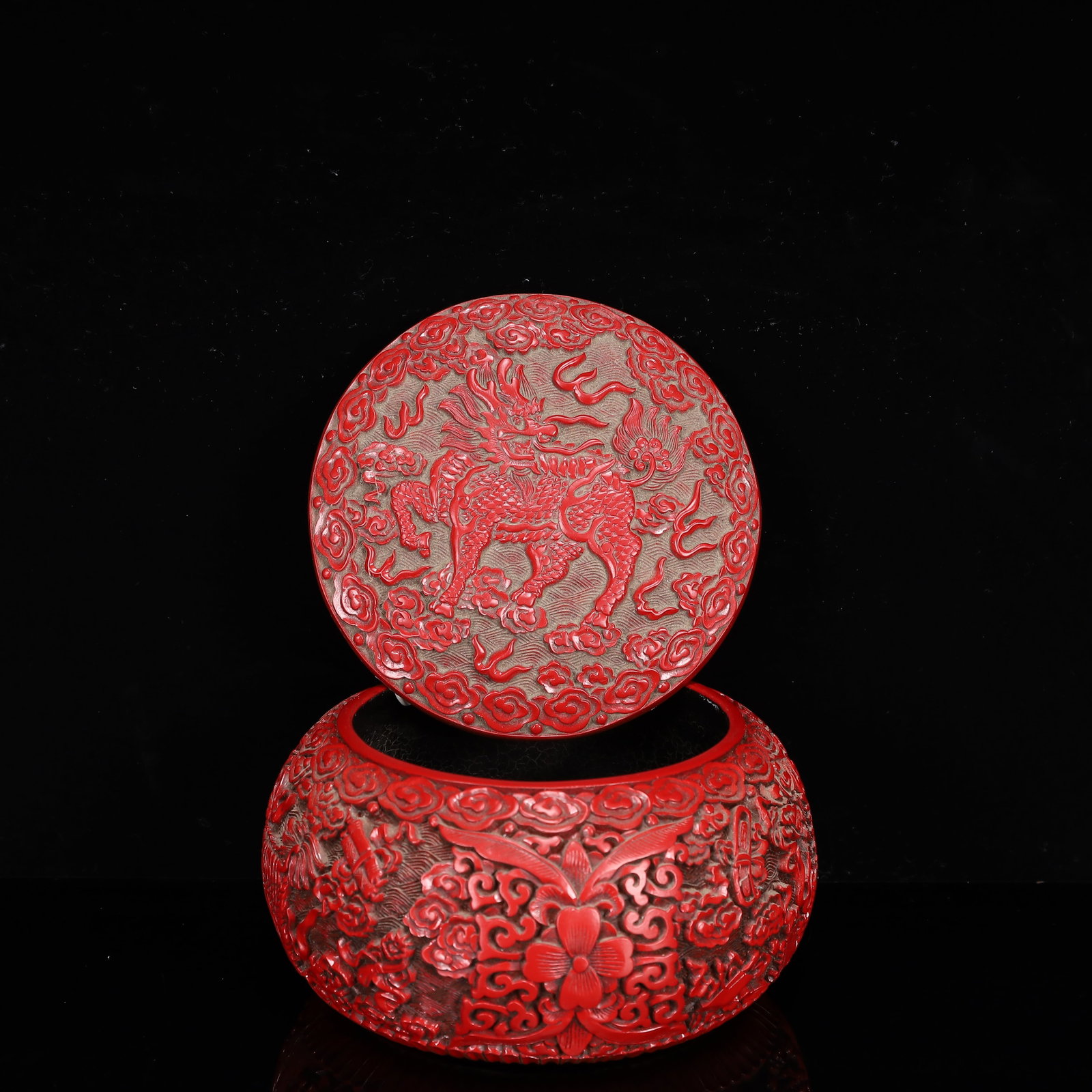 An Exquisite Carved Red Lacquer Flower and Kylin Pattern Box with Cover - 3