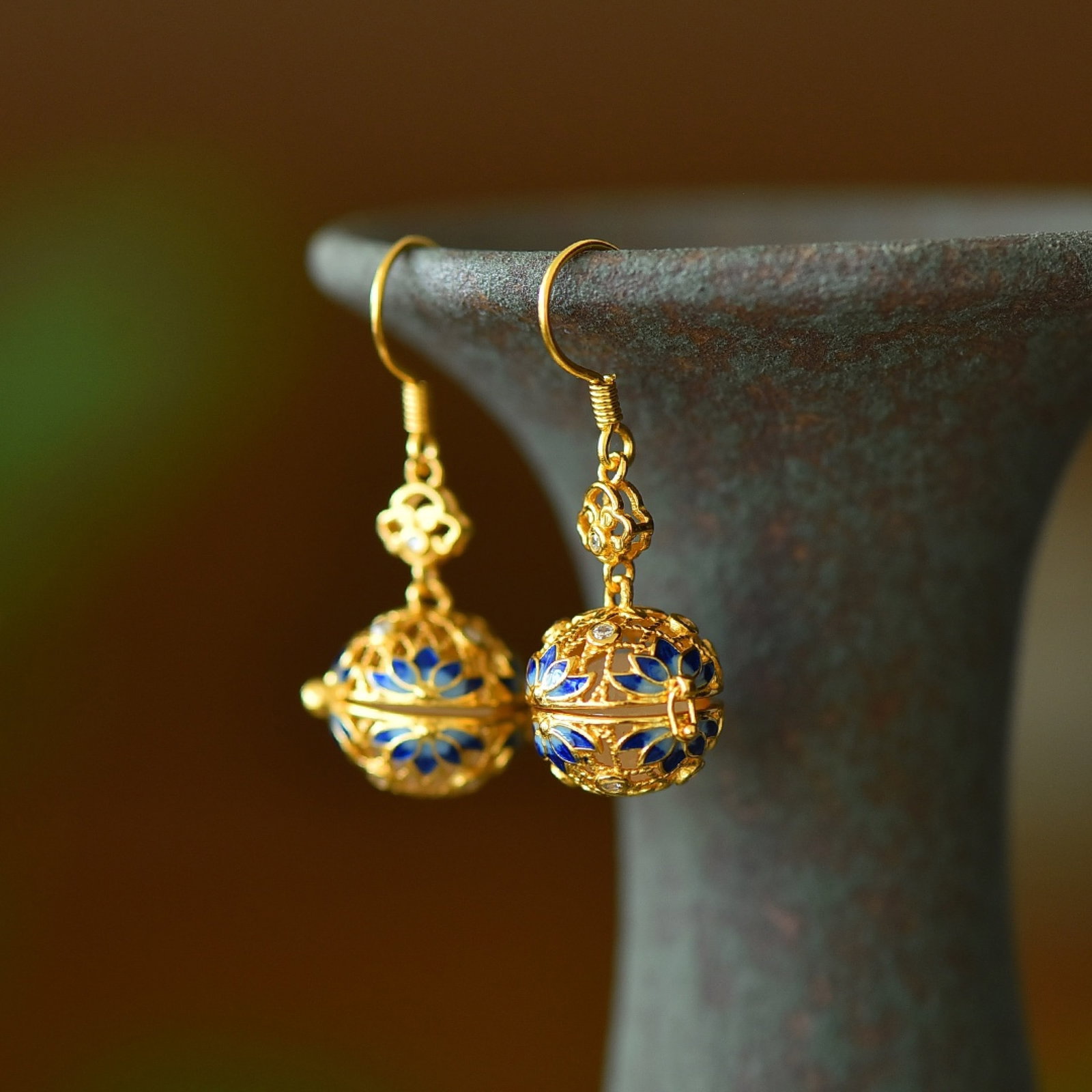 A Pair of Exquisite Sterling Silver-Gold Plated Inlaid White Jade Enamel Earrings - 2