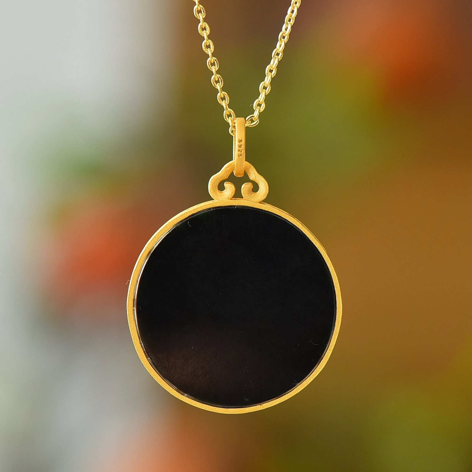 An Exquisite Sterling Silver-Gold Plated Inlaid Black Jade Pendant - 5