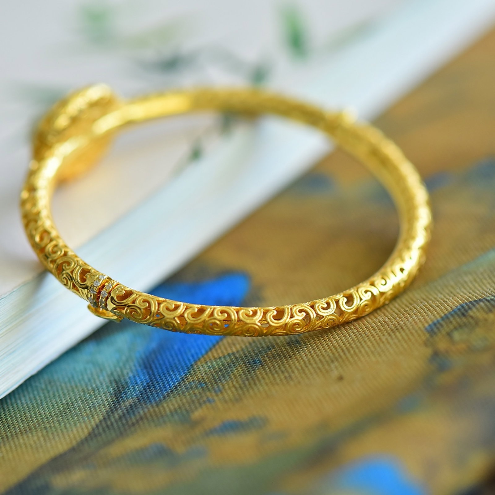 An Exquisite Sterling Silver-Gold Plated Inlaid White Jade Bracelets,Inlaid Diamond - 5