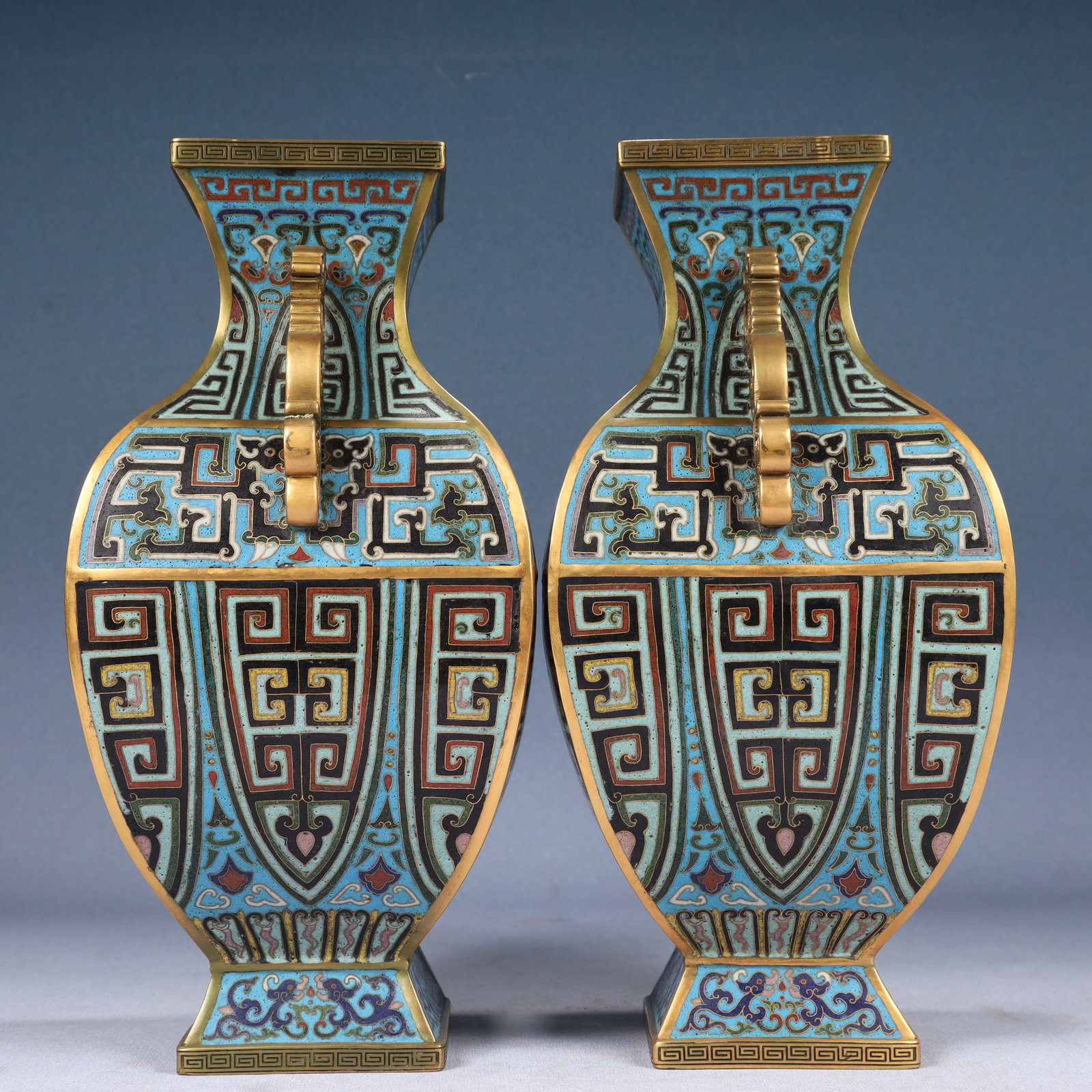 A Pair of Rare Cloisonne Chi-Dragon Pattern Dragon-Ears Vases - 4
