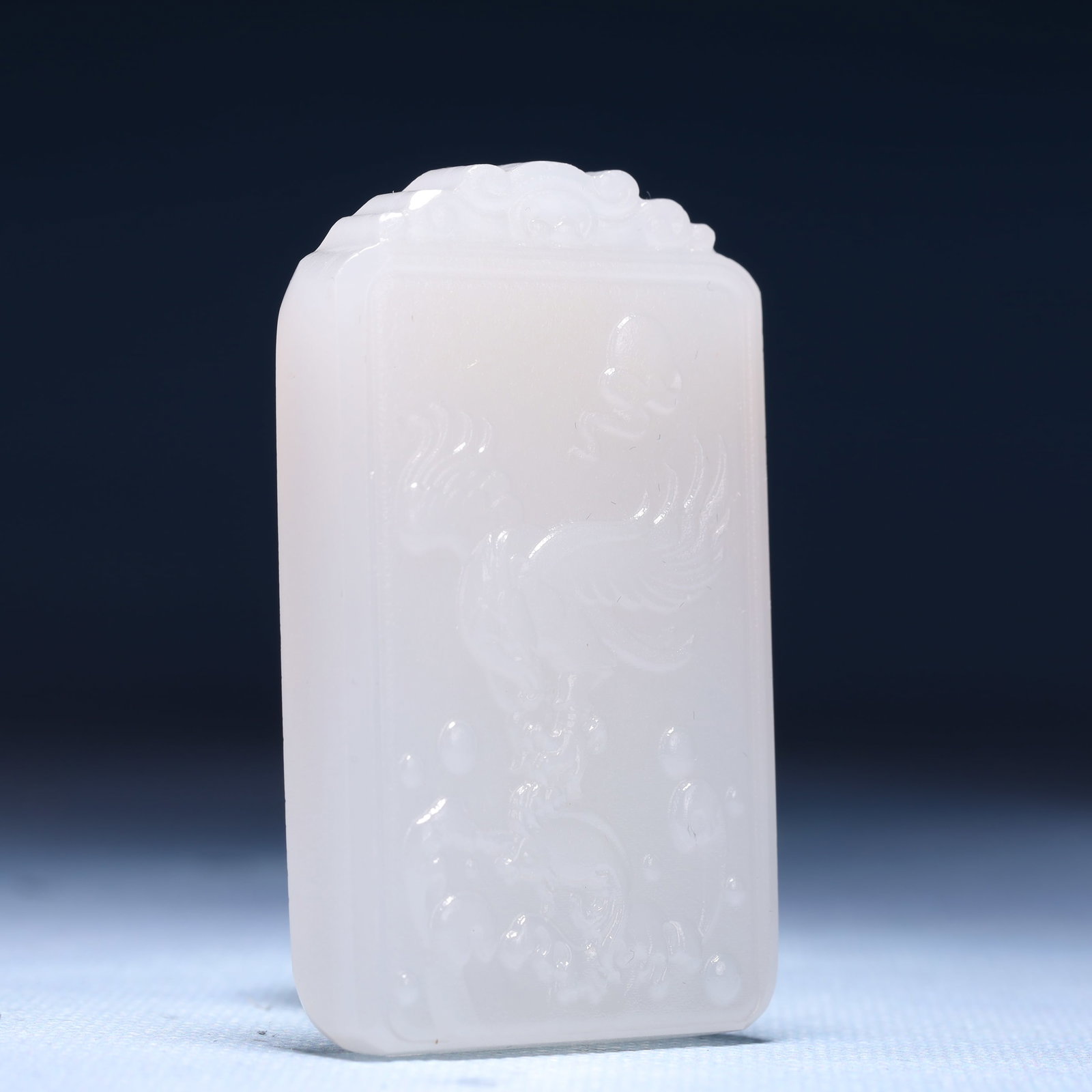 An Exquisite White Jade Flower and Phoenix Pattern Pendant - 3