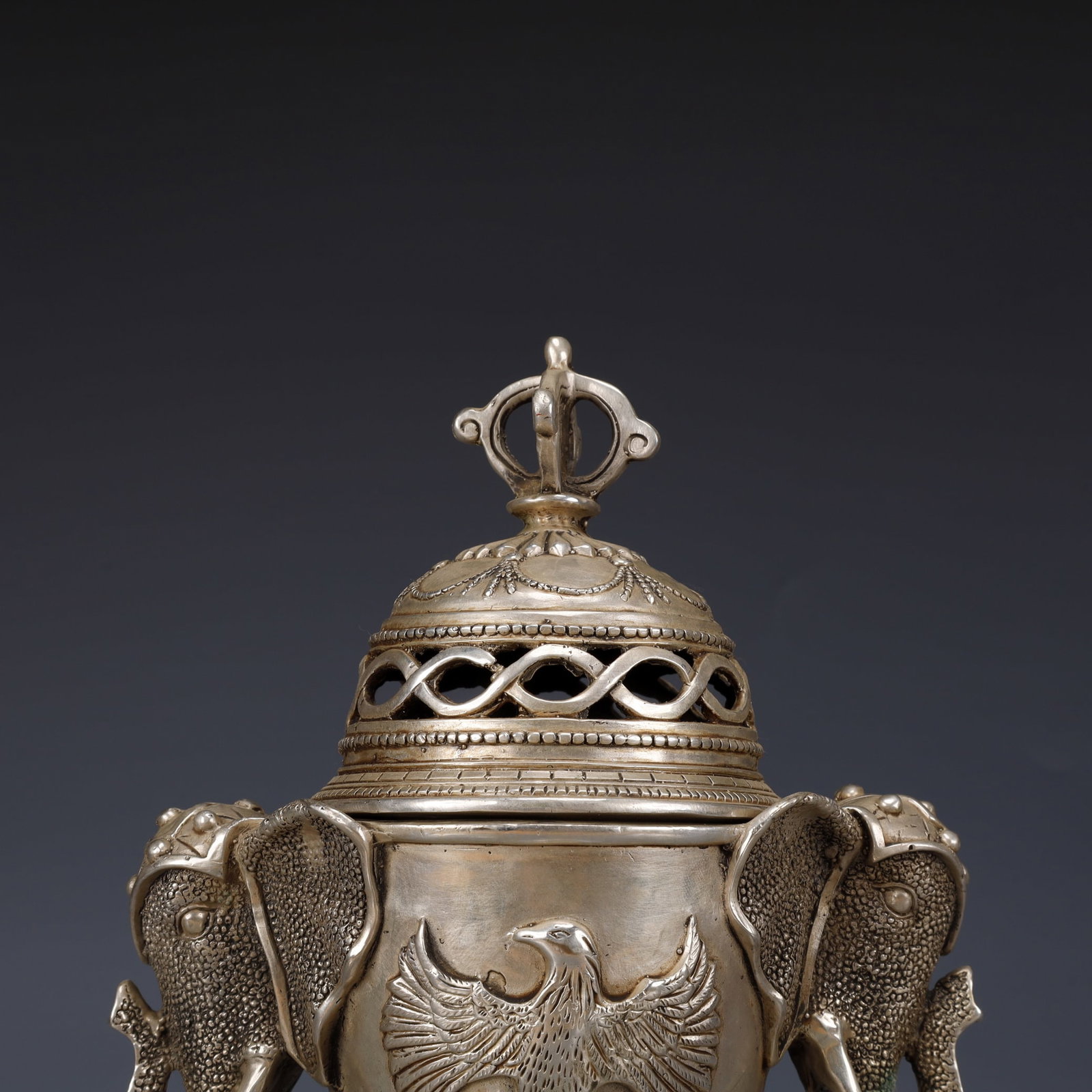 An Exquisite Silver-Plated Bronze Eagle Pattern Elephant-Ears Censer - 2