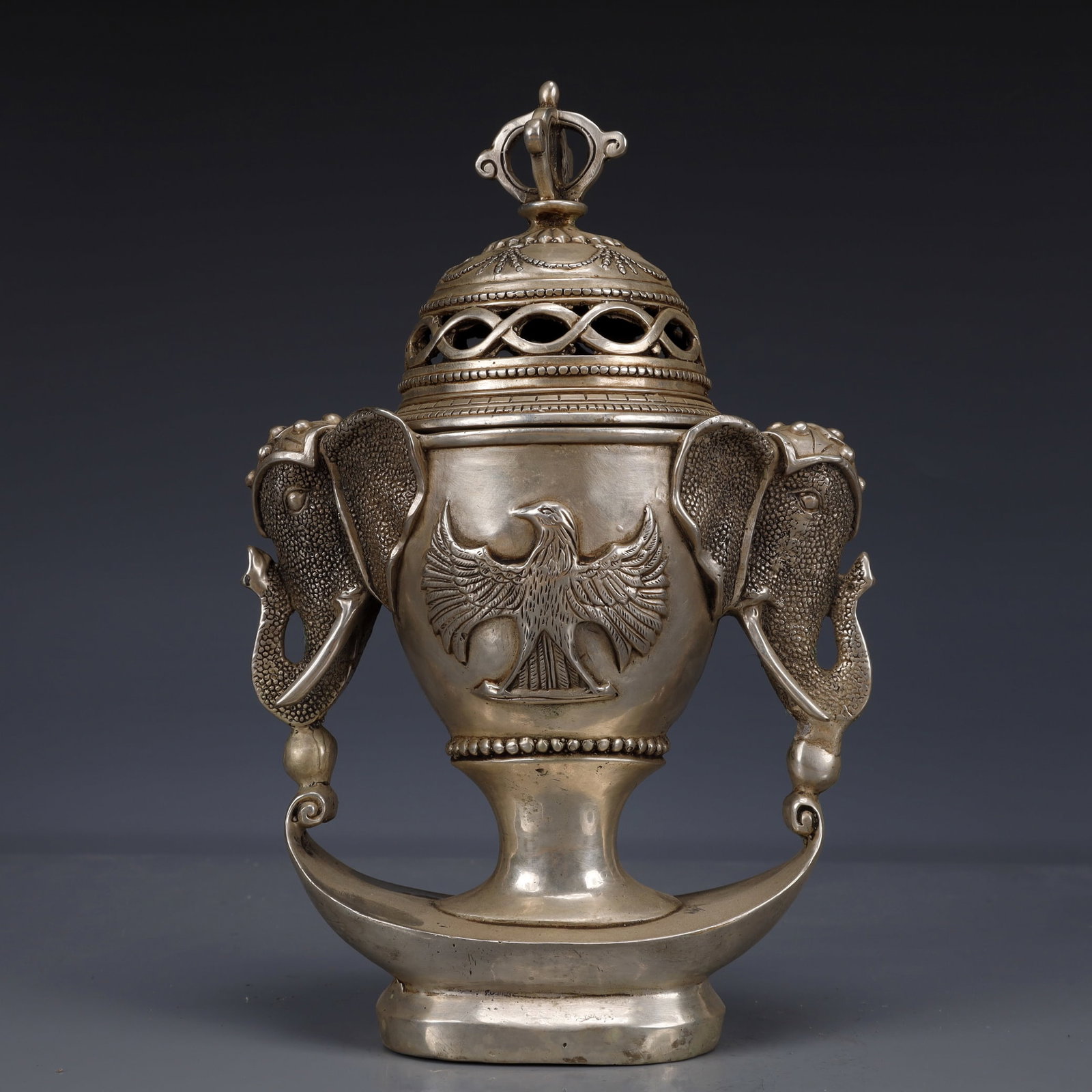 An Exquisite Silver-Plated Bronze Eagle Pattern Elephant-Ears Censer - 7