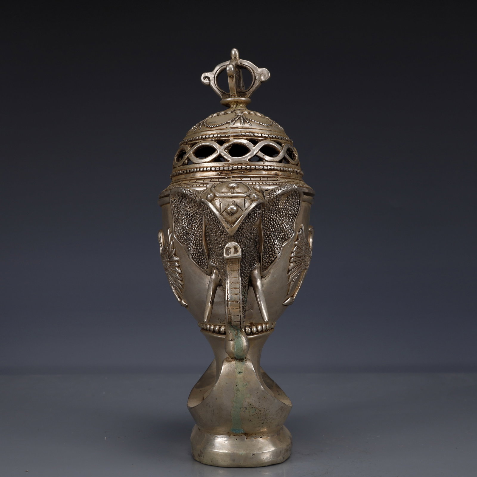 An Exquisite Silver-Plated Bronze Eagle Pattern Elephant-Ears Censer - 8