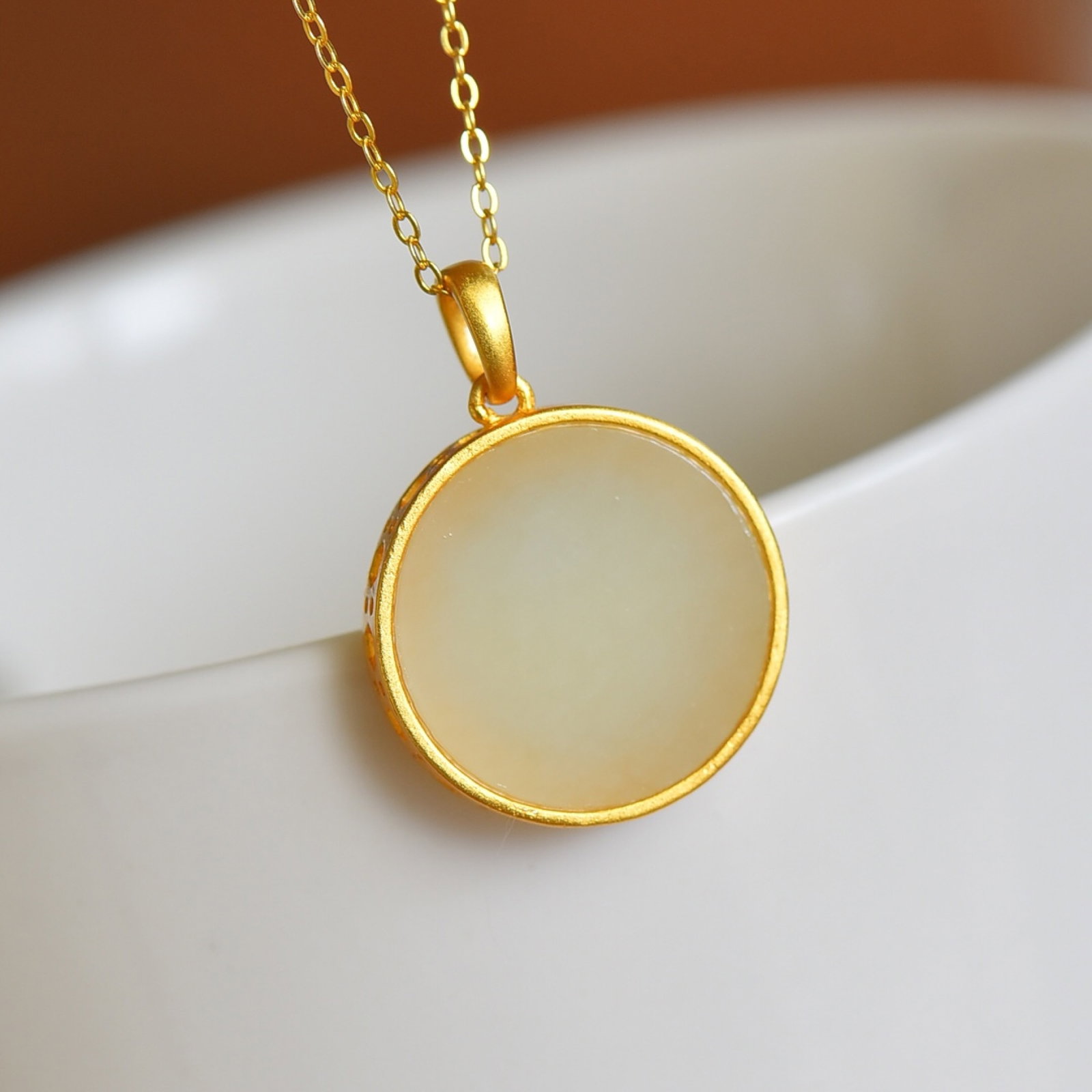 An Exquisite Sterling Silver-Gold Plated Inlaid White Jade Pendant , Inlaid Diamond - 5