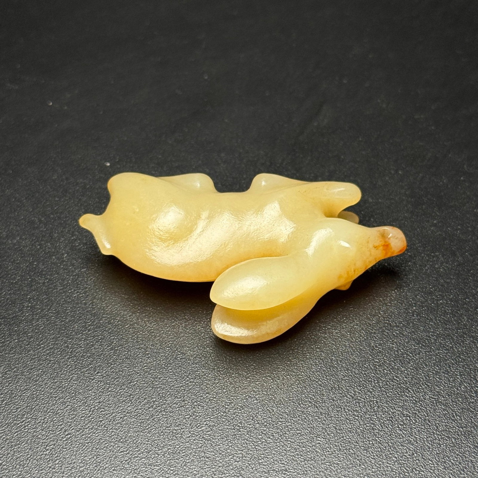 An Exquisite White Jade Rabbit Pendant - 5