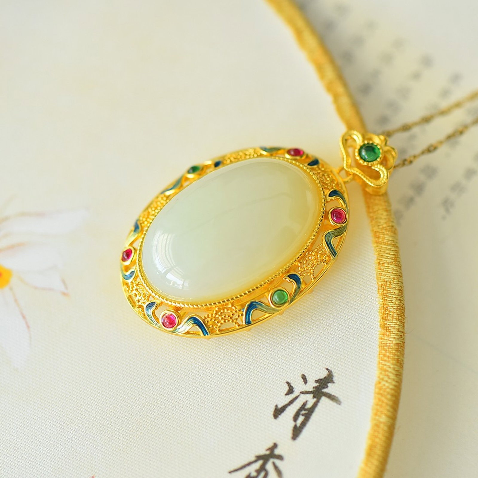 An Exquisite Sterling Silver-Gold Plated Inlaid White Jade Pendant - 3