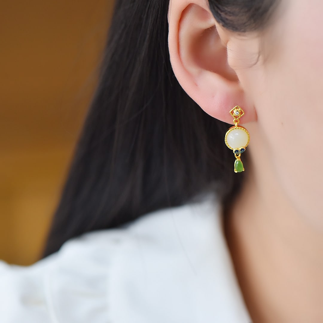 A Pair of Exquisite Sterling Silver-Gold Plated Inlaid White Jade Enamel Earrings - 3