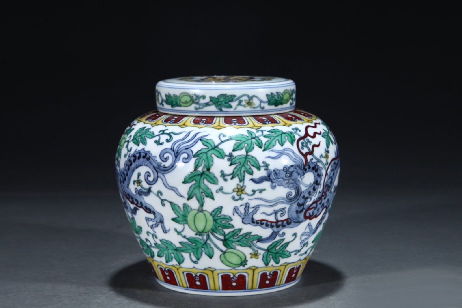An Exquisite Doucai Pumpkin and Dragon Pattern Cover Jar,With Vertical Scroll Painting on Silk - 3