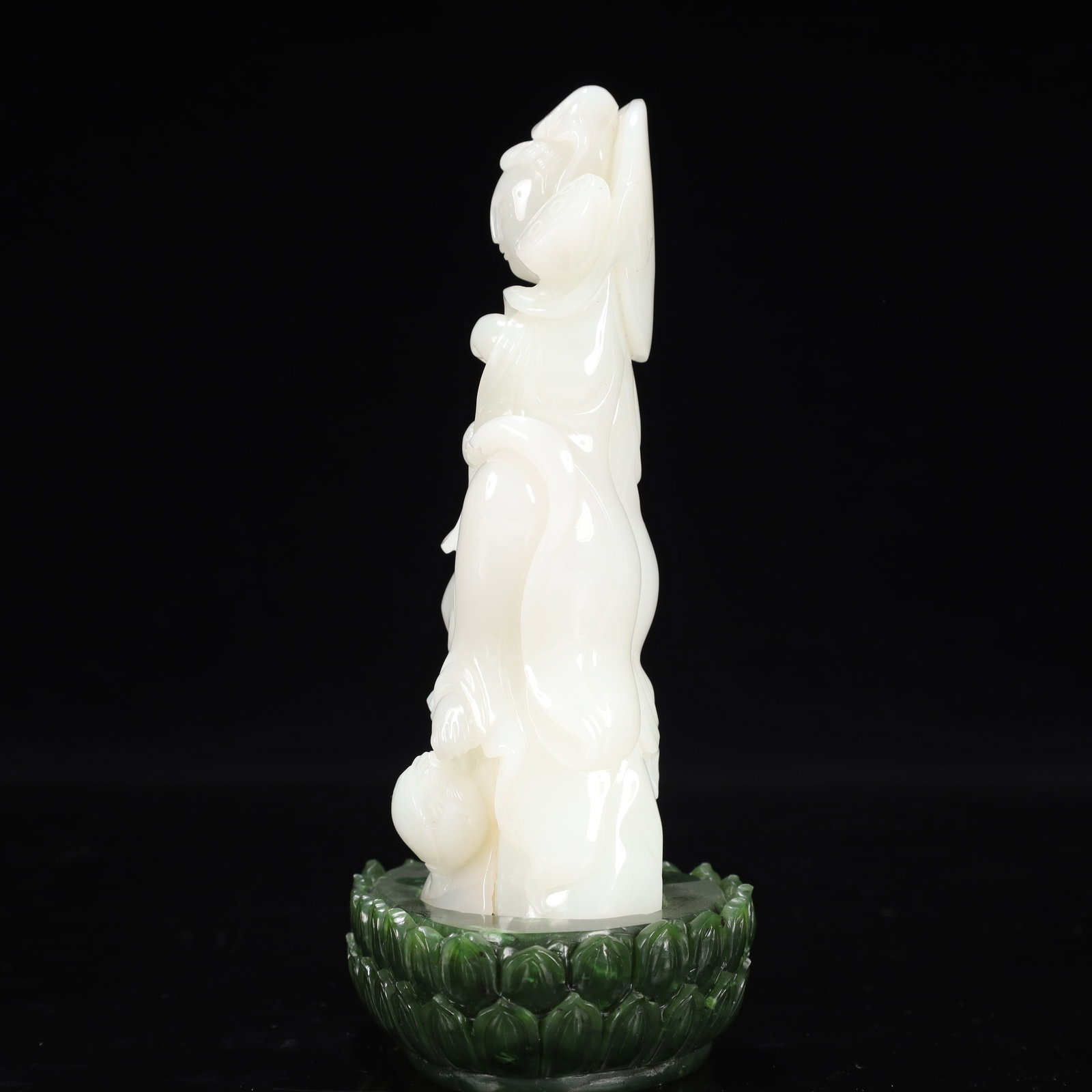 An Exquisite White Jade Statue of Avalokitesvara,With Jasper Base - 11