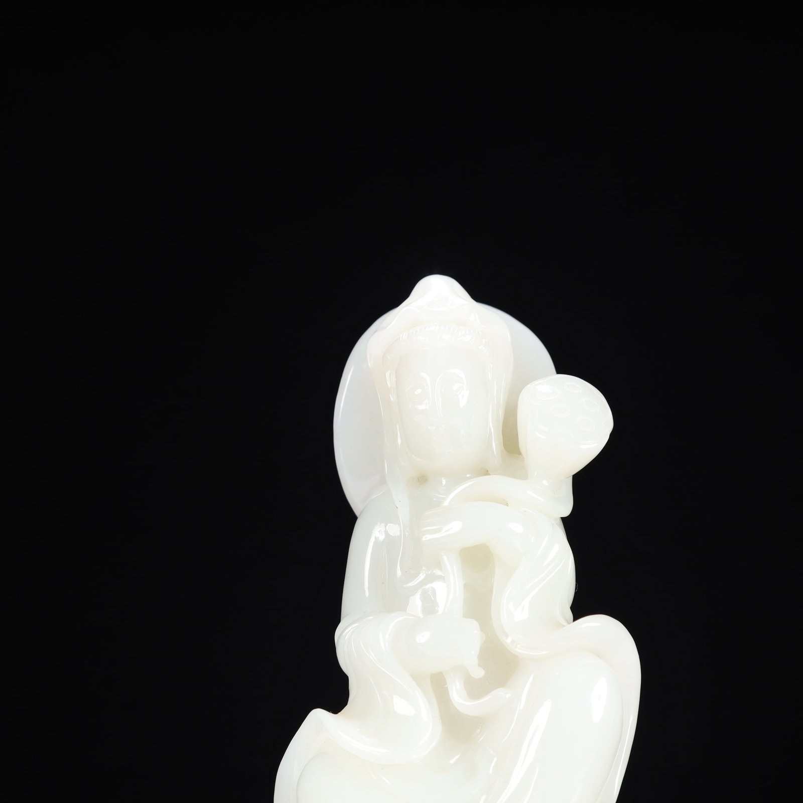 An Exquisite White Jade Statue of Avalokitesvara,With Jasper Base - 2
