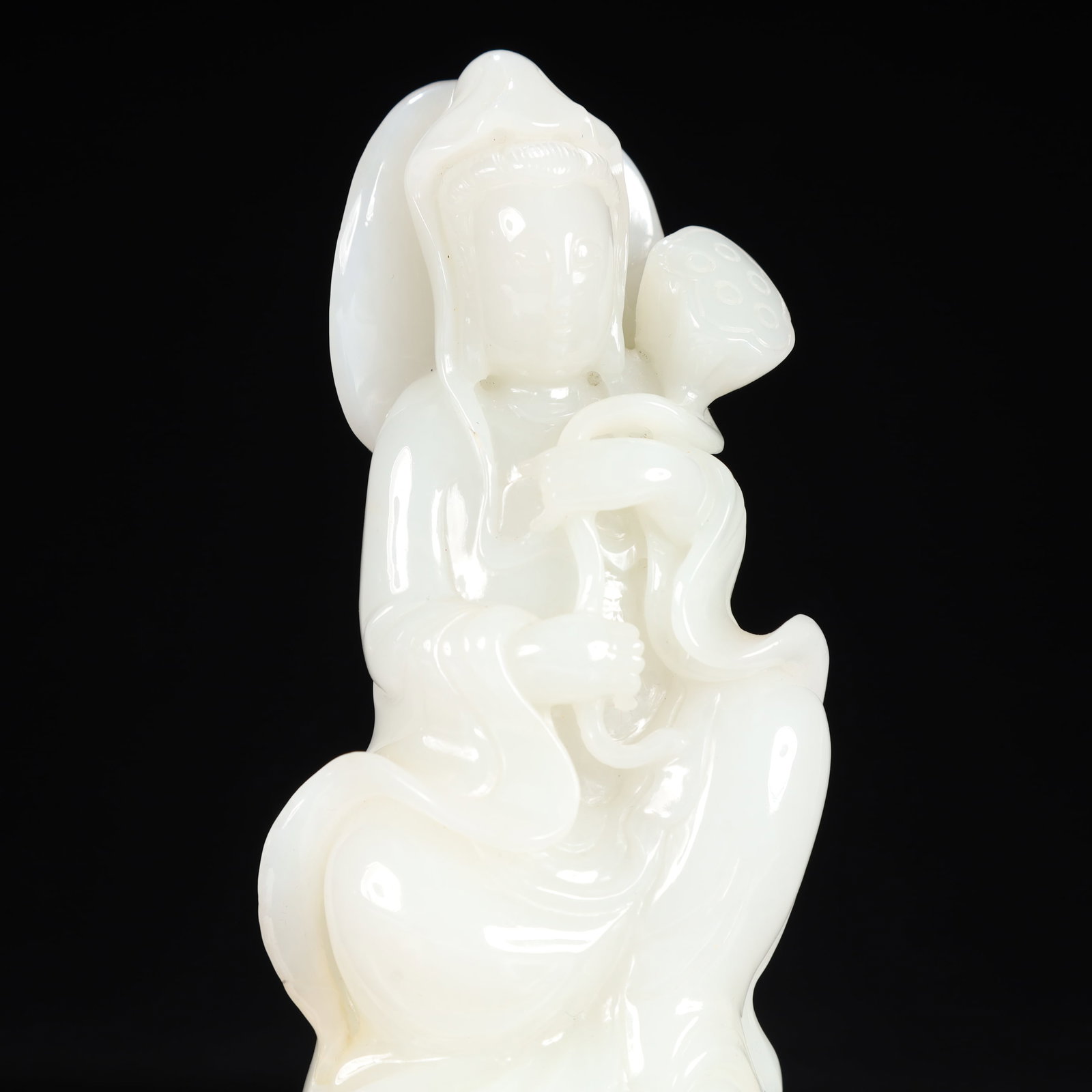 An Exquisite White Jade Statue of Avalokitesvara,With Jasper Base - 7