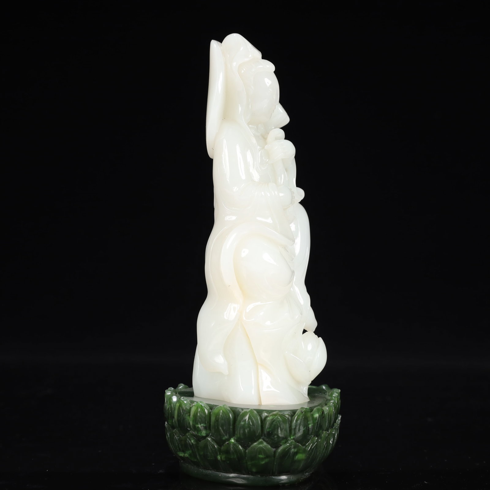 An Exquisite White Jade Statue of Avalokitesvara,With Jasper Base - 8