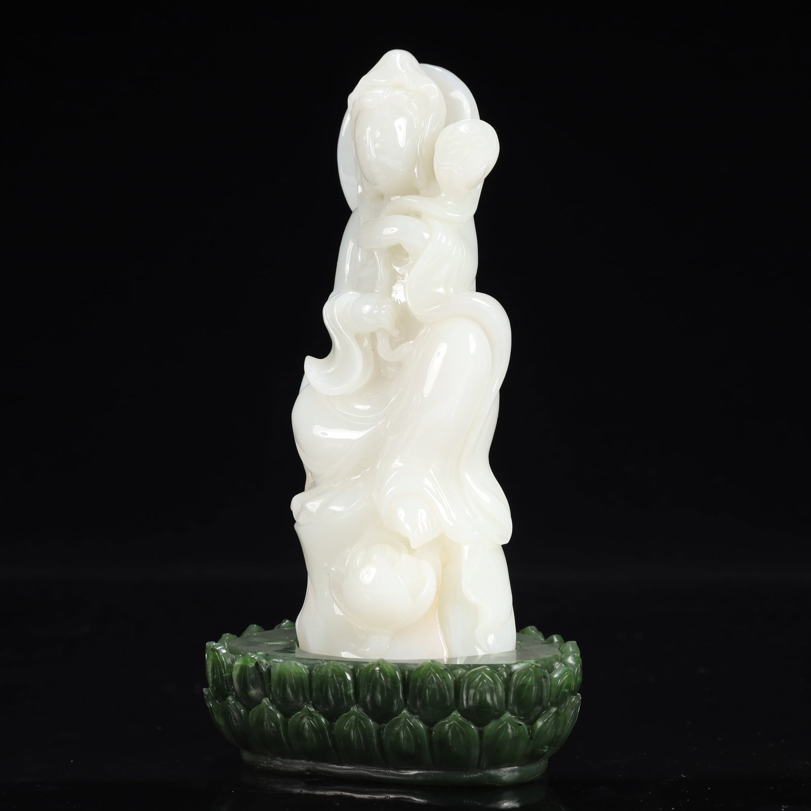 An Exquisite White Jade Statue of Avalokitesvara,With Jasper Base - 9