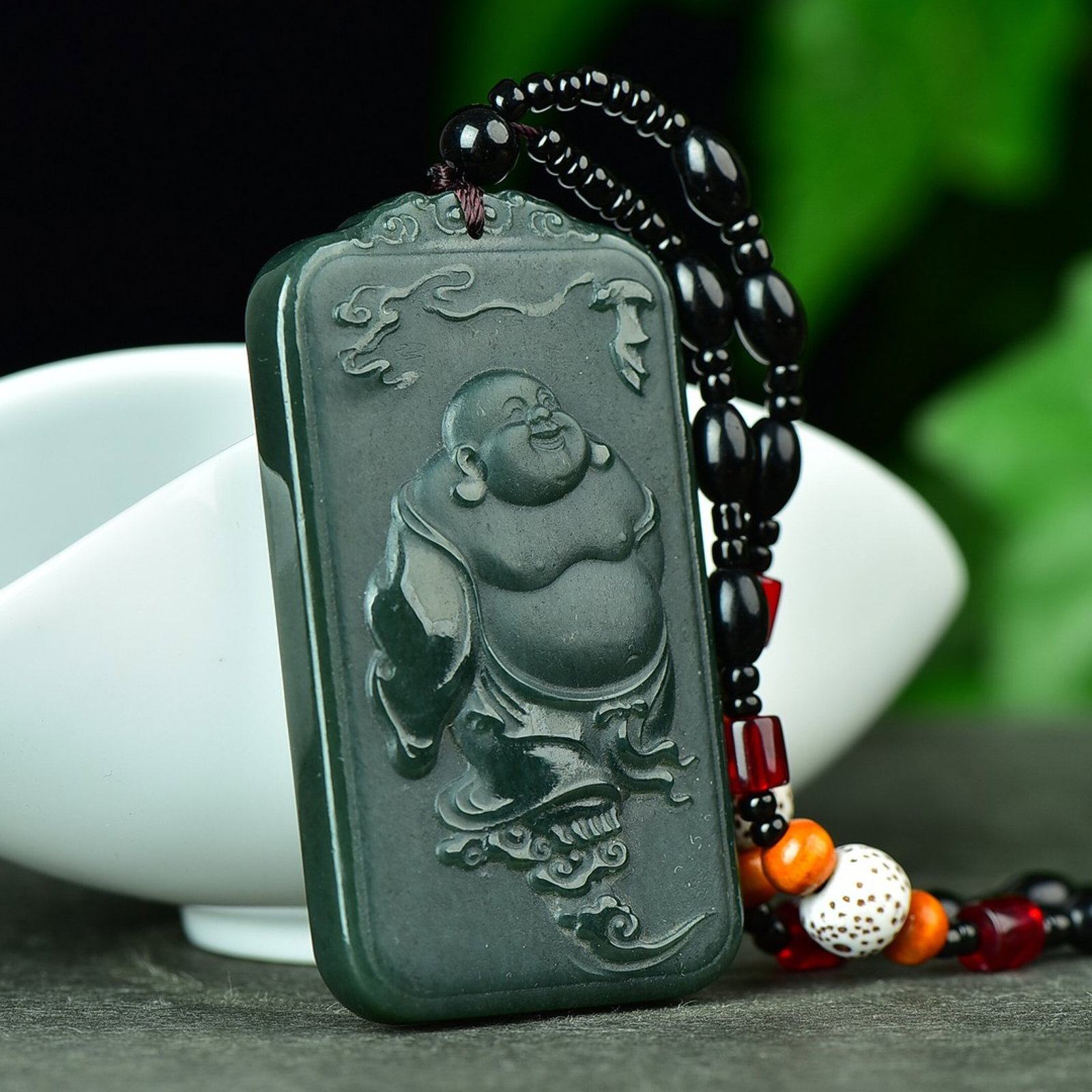 An Exquisite Sapphire Landscape and Maitreya Buddha Pattern Pendant - 3