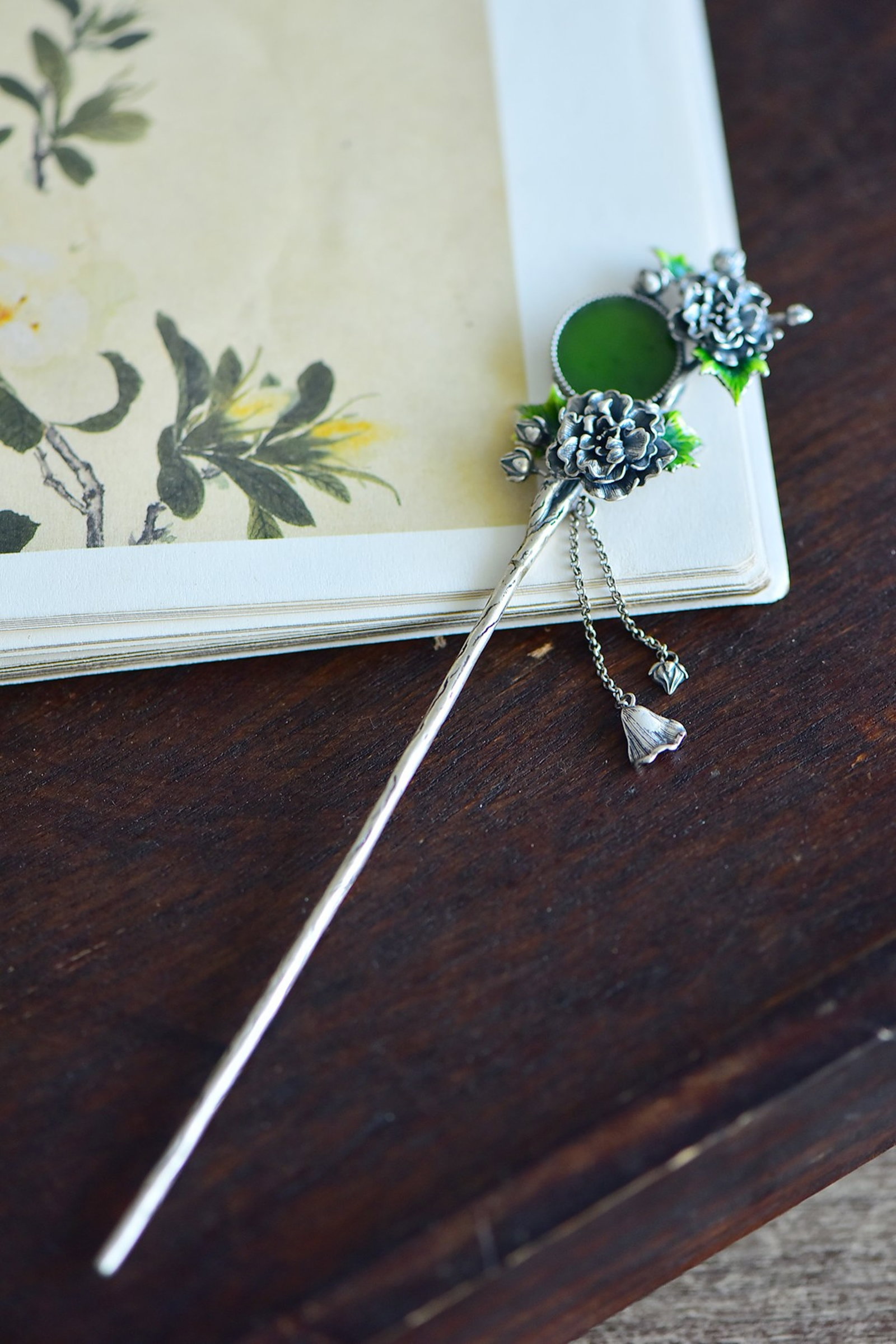 An Exquisite Sterling Silver Inlaid Jasper Enamel Hairpin - 4