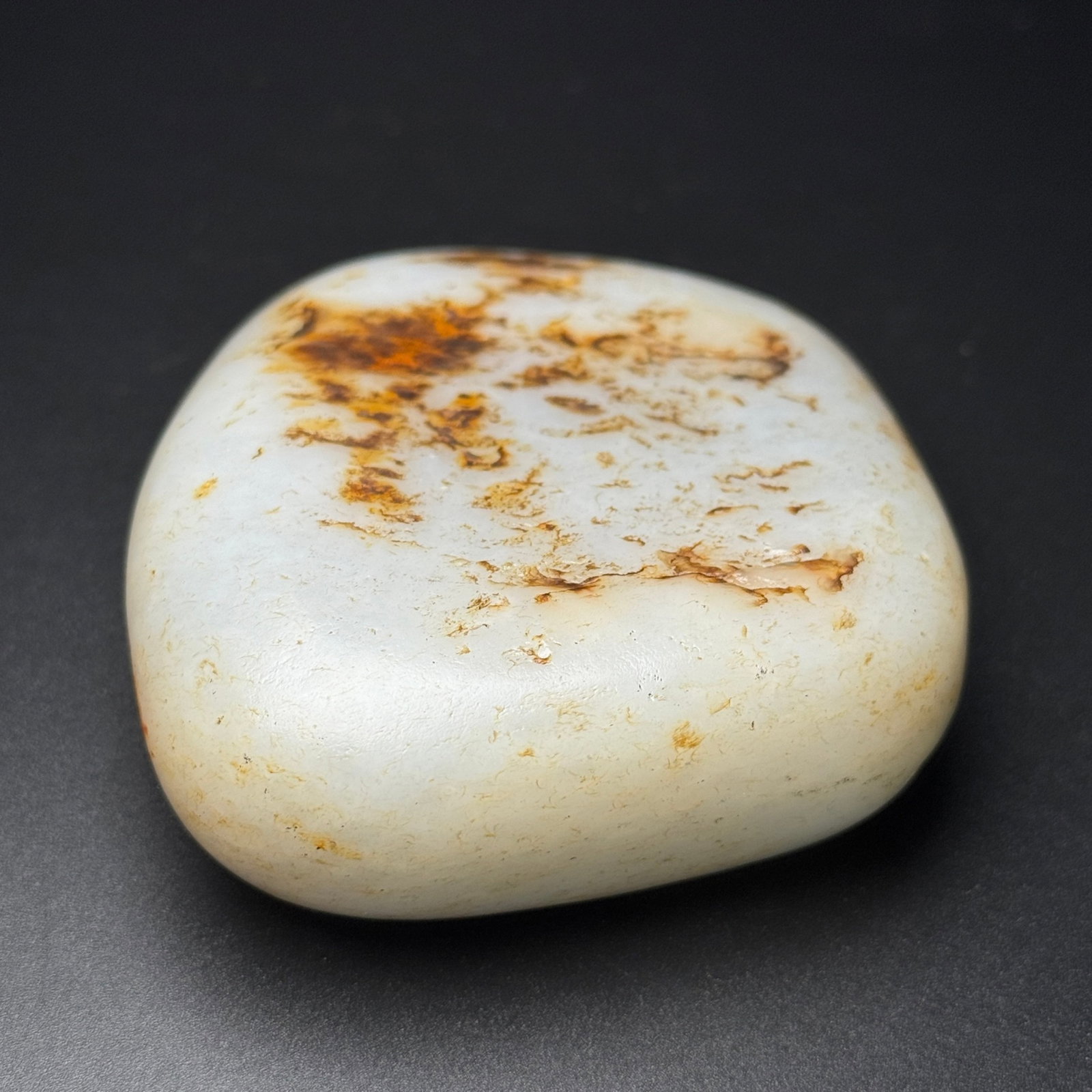 An Exquisite White Jade Ornament - 7