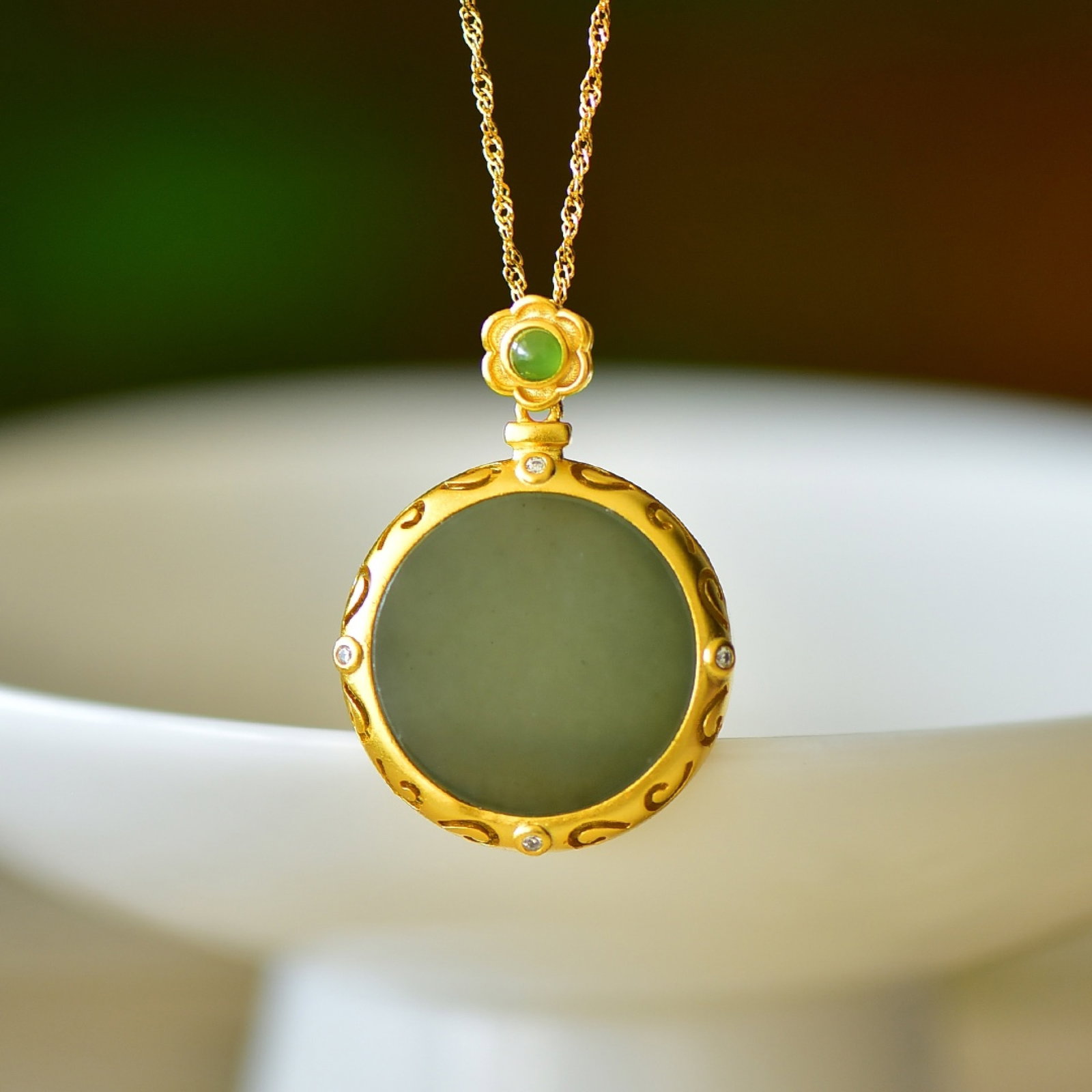 An Exquisite Sterling Silver-Gold Plated Inlaid Greenish Jade Pendant - 5