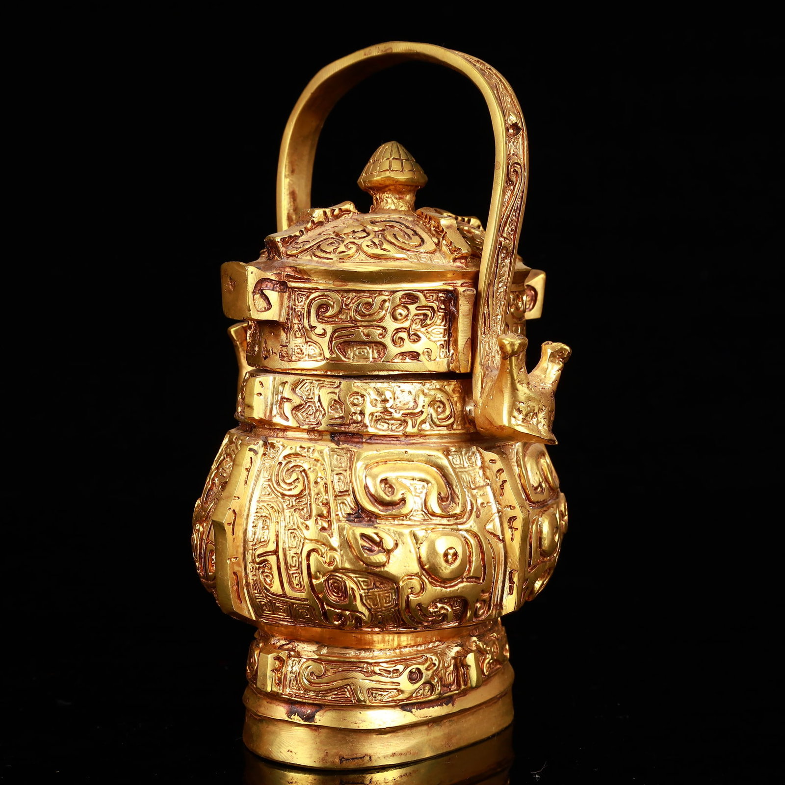 A Rare Gilt Bronze Chi-Dragon Pattern Double-Ears Ewer - 4