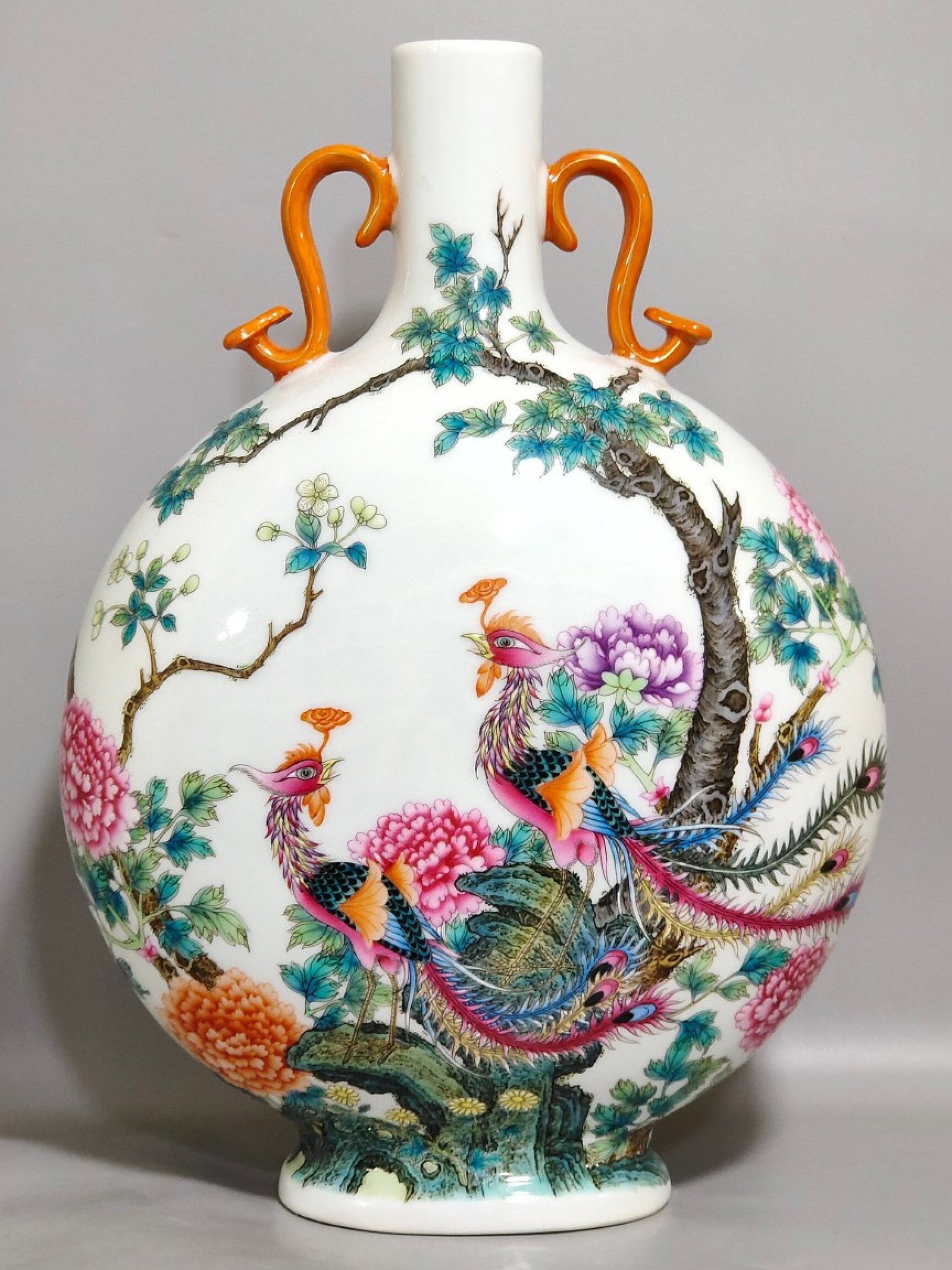 A Pair of Rare Famille-Rose Peony and Phoenix Pattern Ruyi Ears Vases - 2