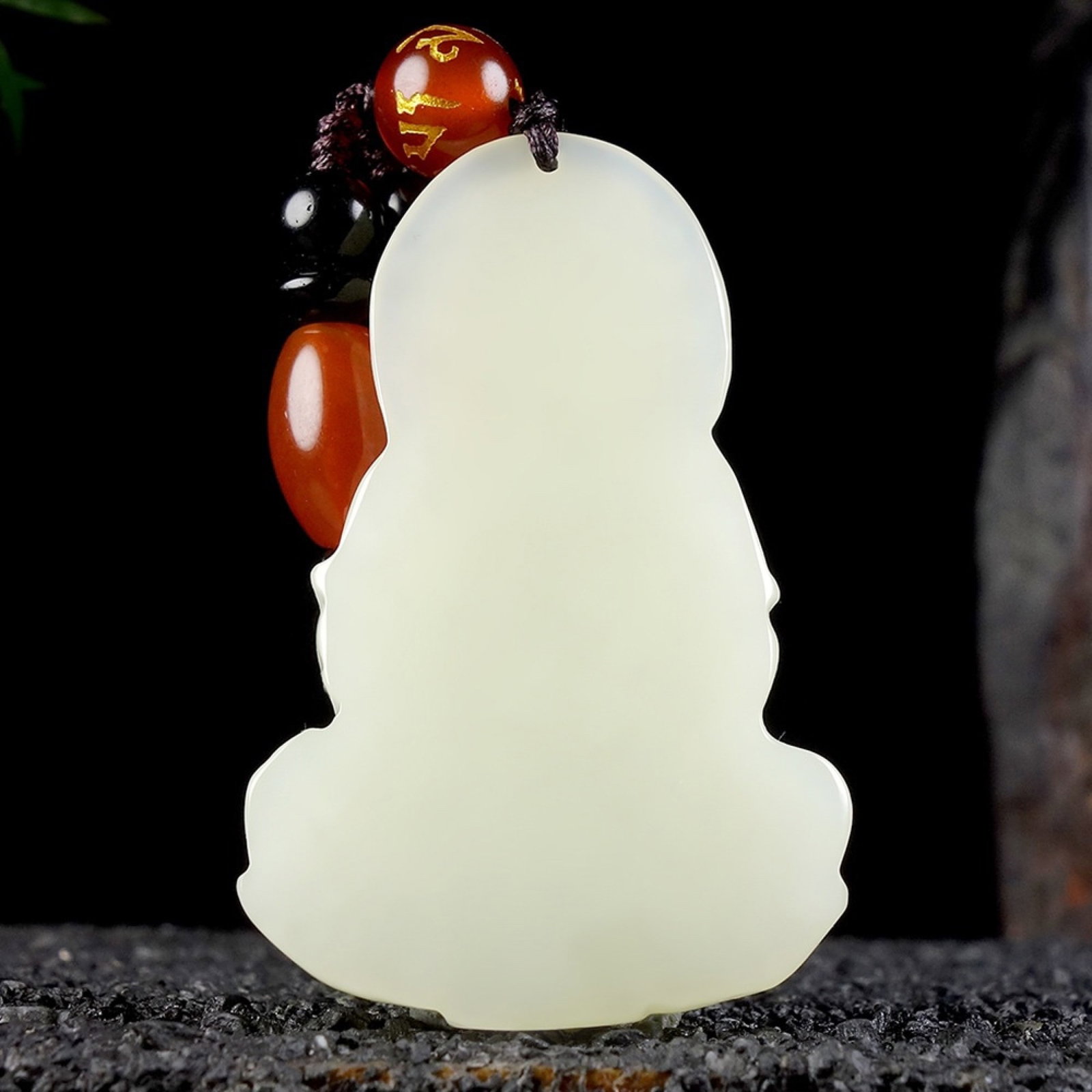 An Exquisite White Jade Statue of Avalokitesvara Pendant - 4