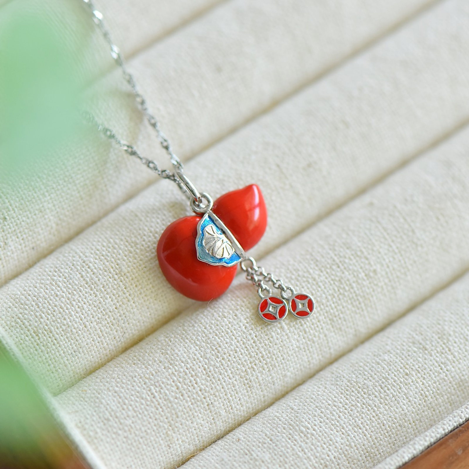An Exquisite Sterling Silver Inlaid Cinnabar Gourd Pendant - 2