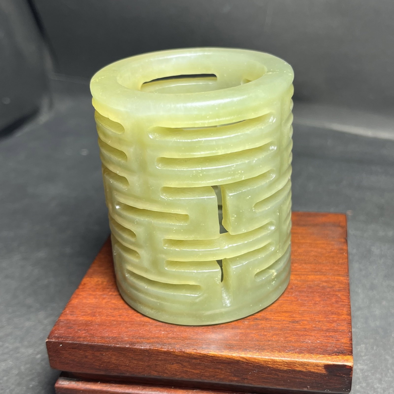 An Exquisite Yellow Jade Hollow Xi-Character Pattern Brush Pot - 5